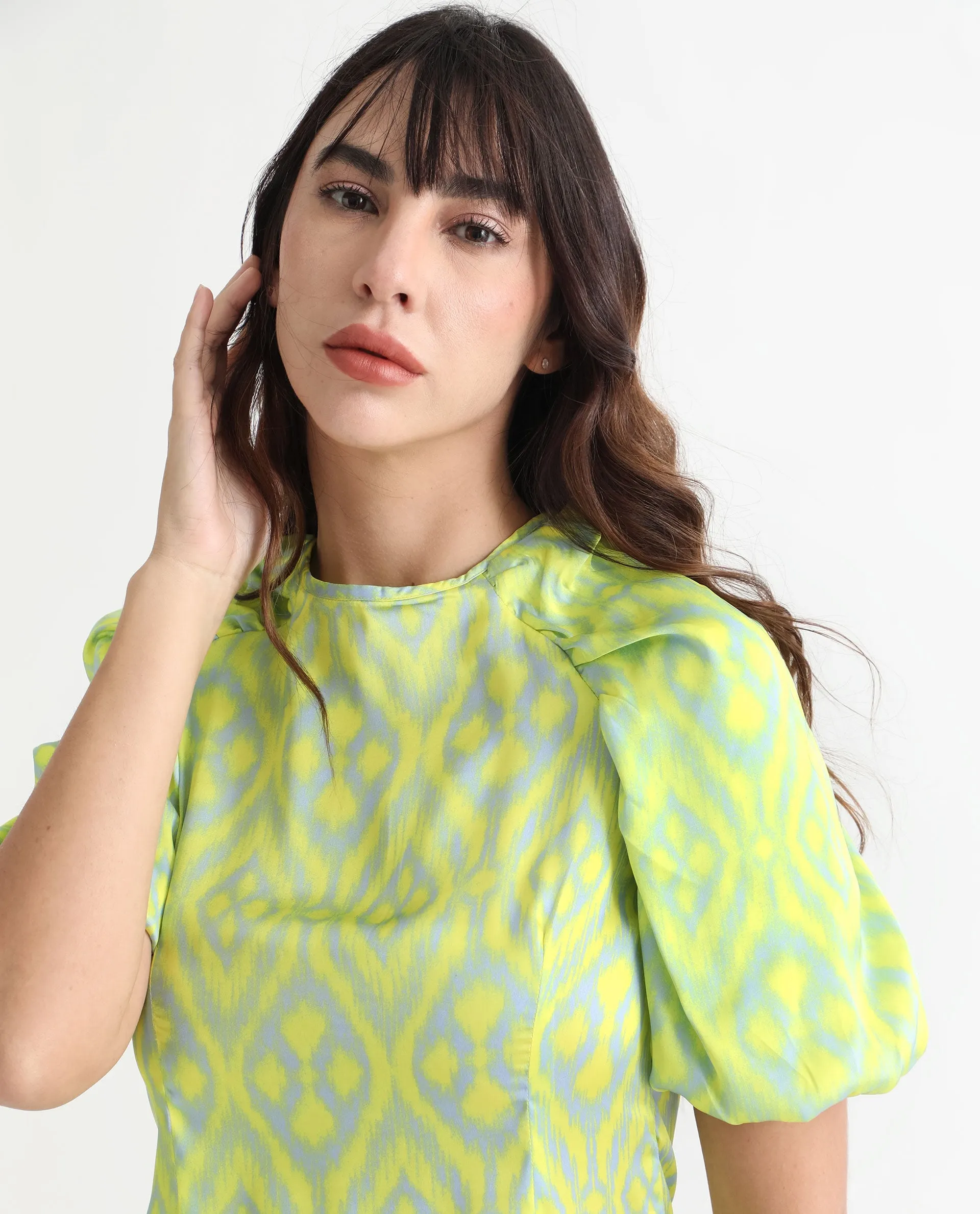 Rareism Women Robertson Fluorescent Yellow Polyester Fabric Short Sleeves Zip Closure Round Neck Puff Sleeve Boxy Fit Geometric Print Short Dress