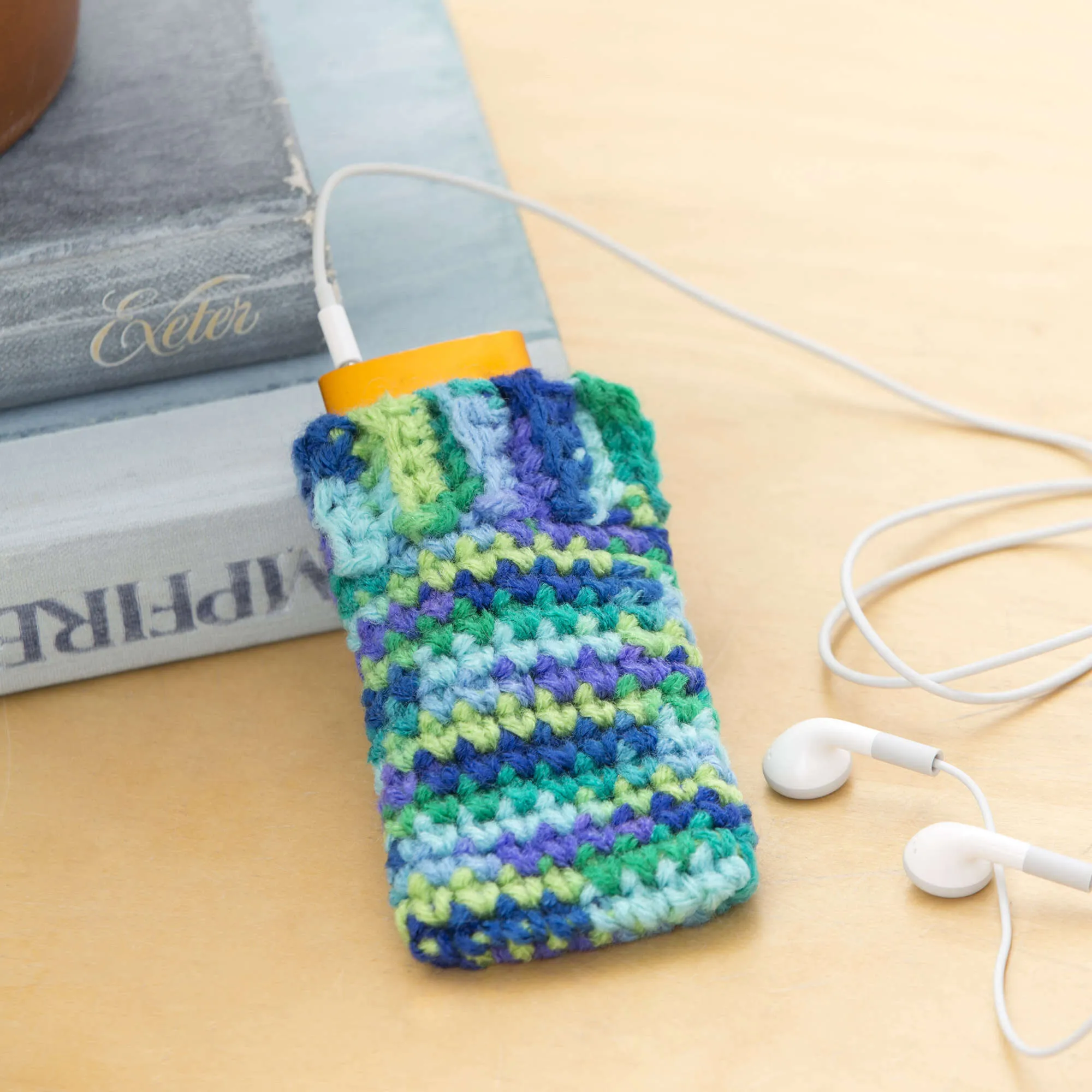 Red Heart Crochet Ipod Cozy