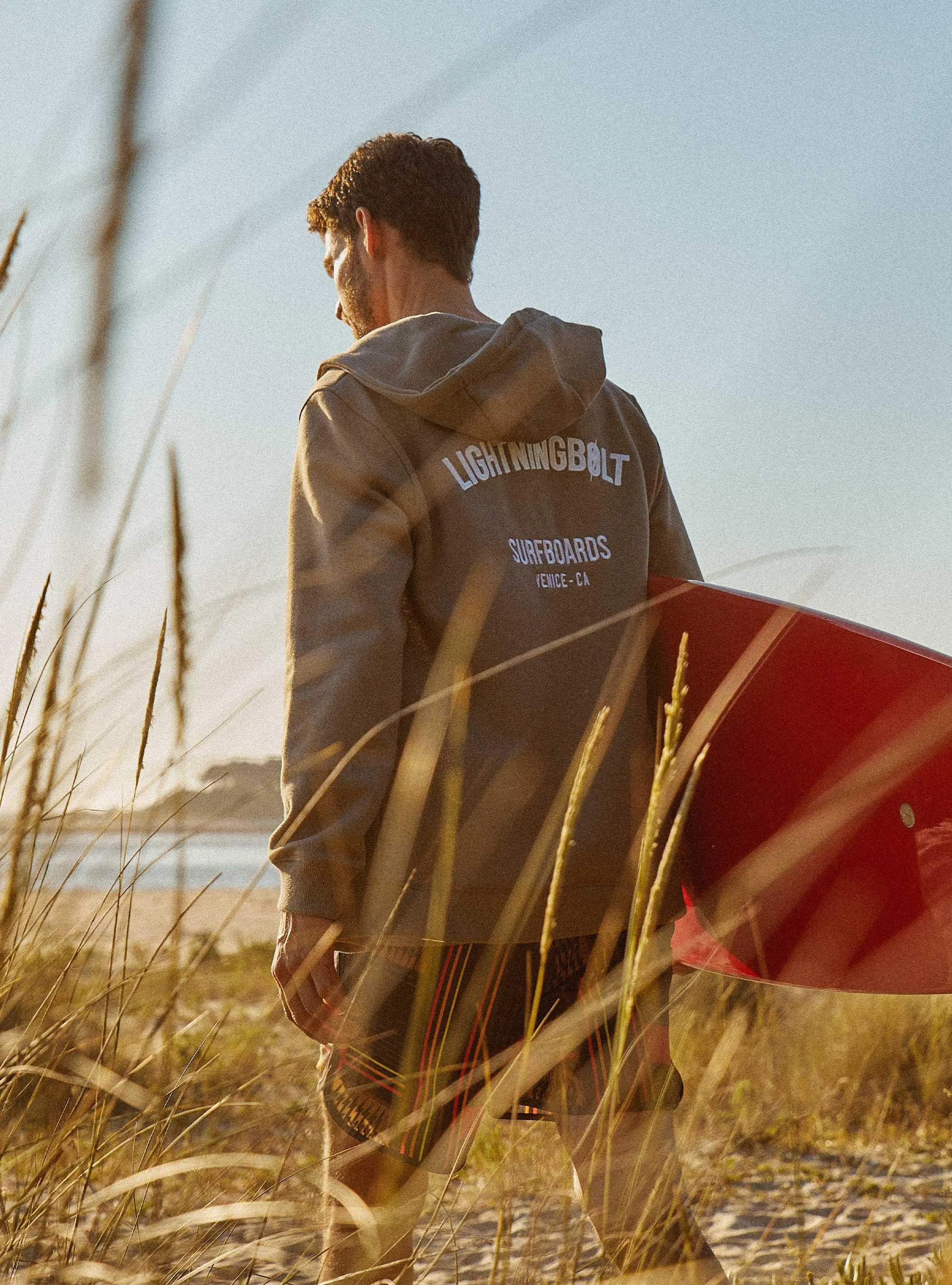 REGULAR ZIP HOODIE WITH EMBROIDERY ON THE BACK