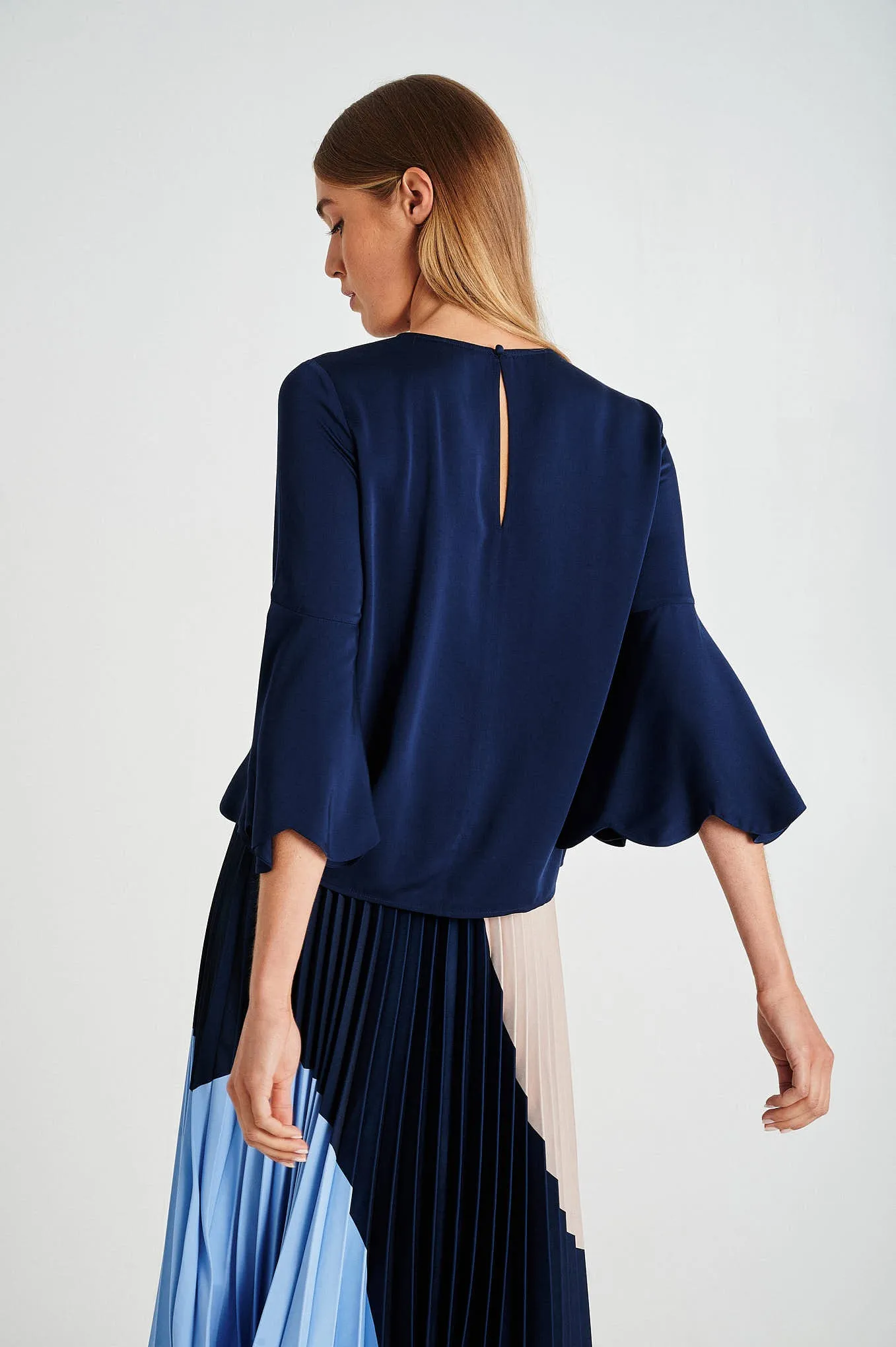 Respekt Viscose Blouse with scalopped details