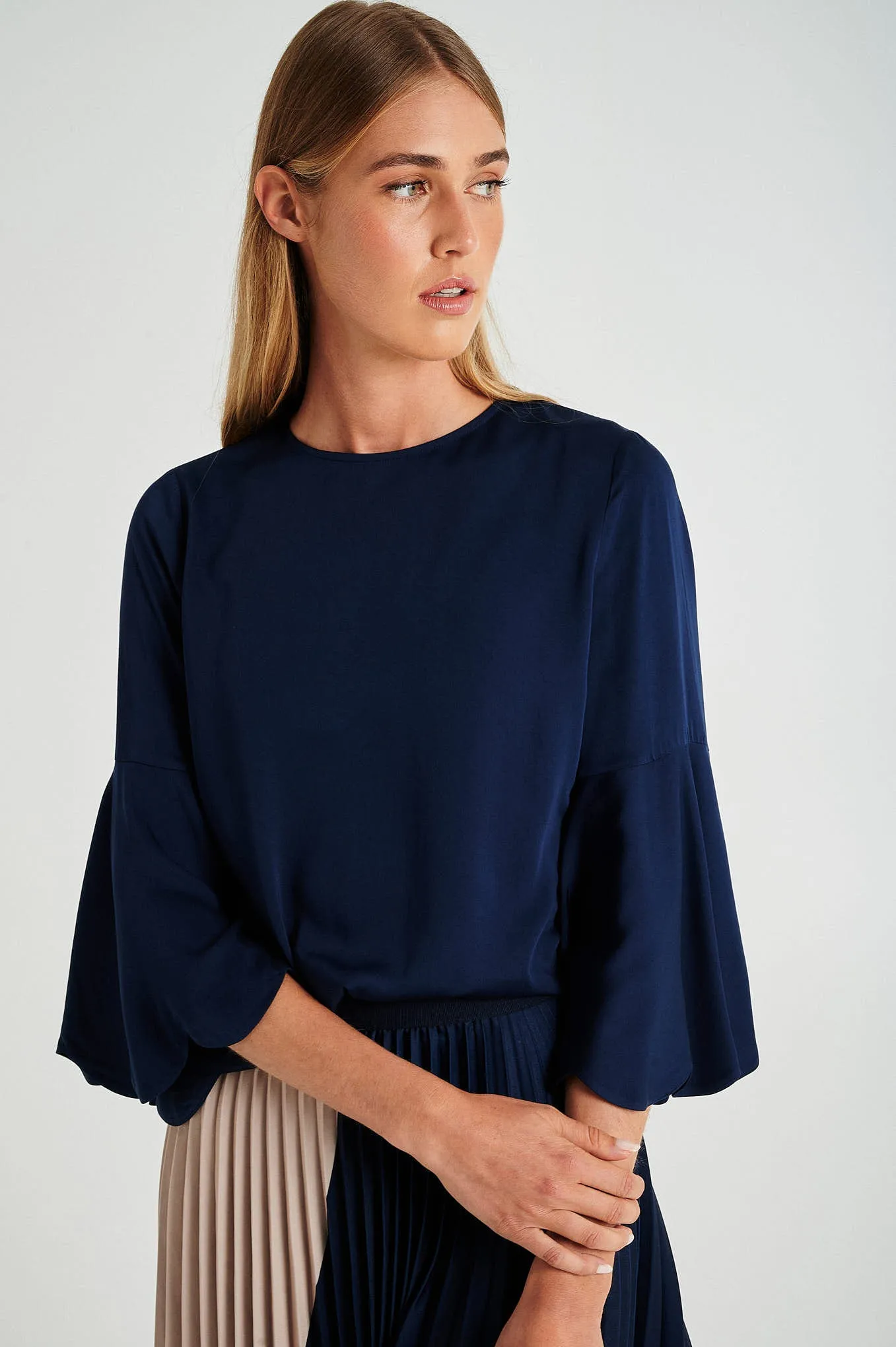 Respekt Viscose Blouse with scalopped details