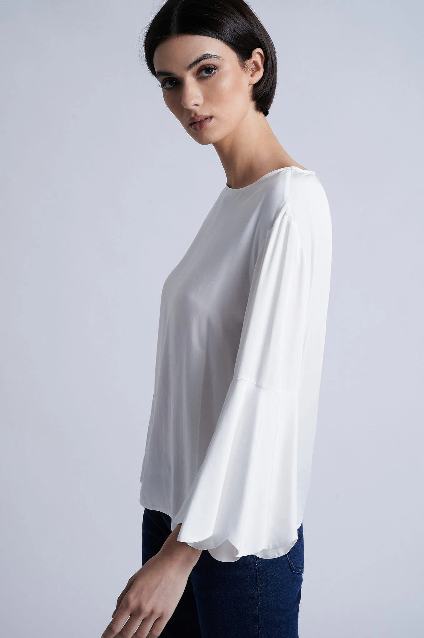 Respekt Viscose Blouse with scalopped details