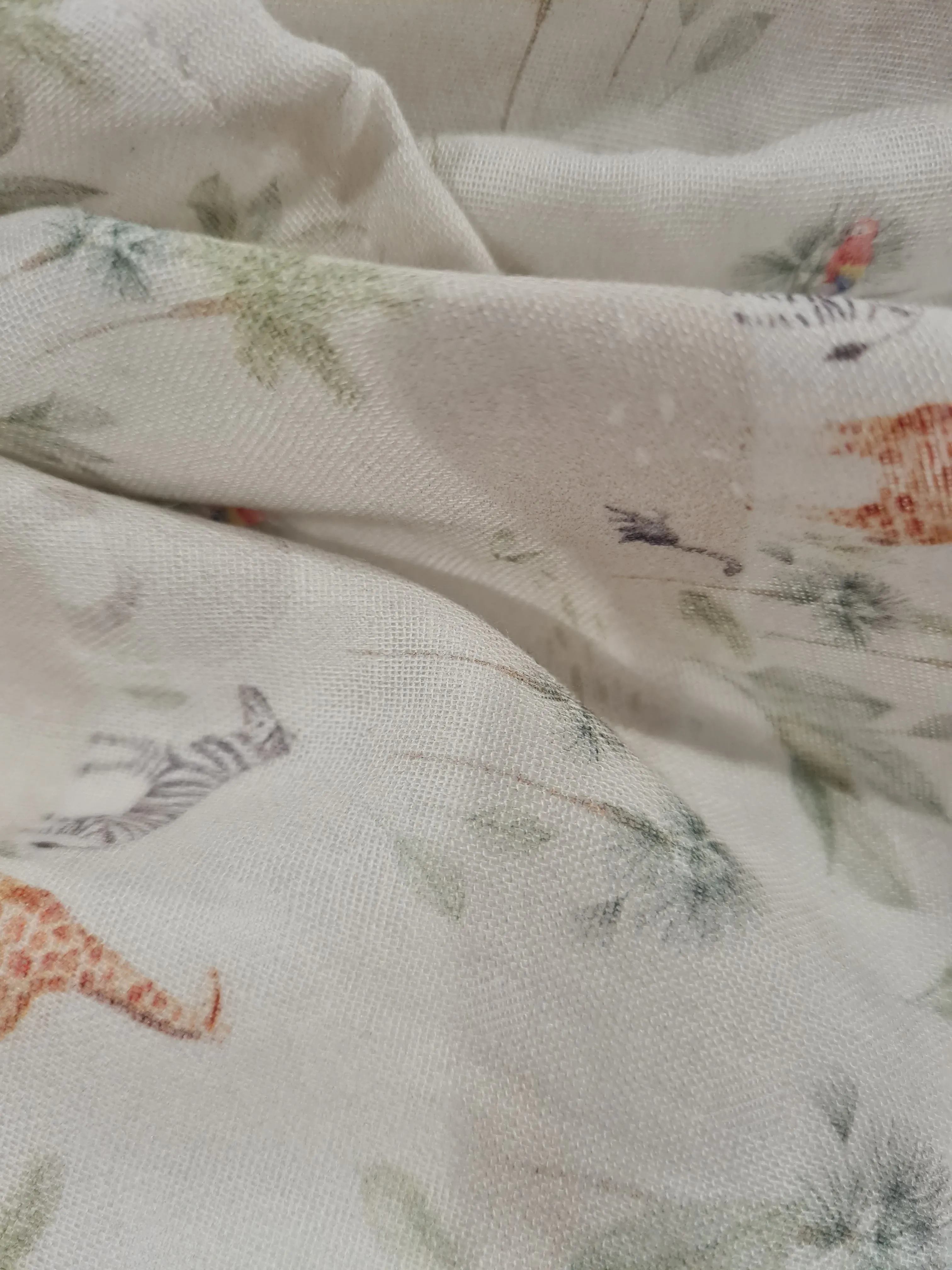 Safari walk Cotton Muslin Swaddle Sz. LRG