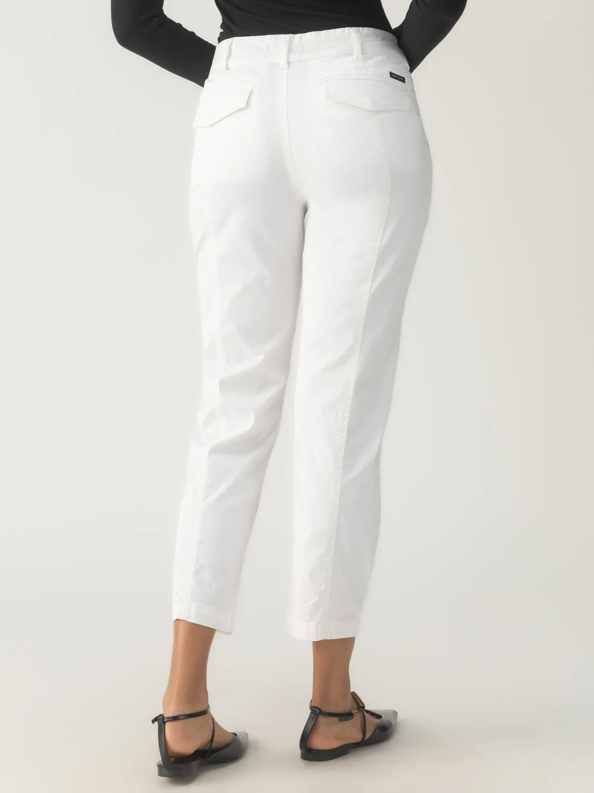 Sahara Tapered Standard Rise Pant Chalk