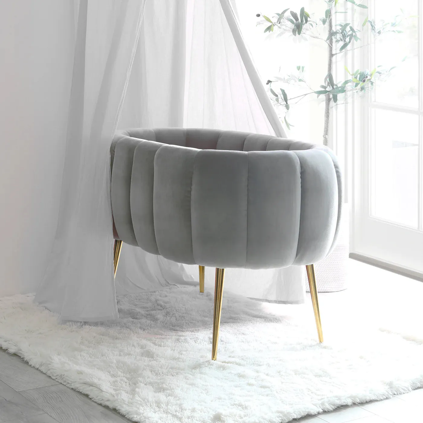 Second Story Home Milan Bassinet