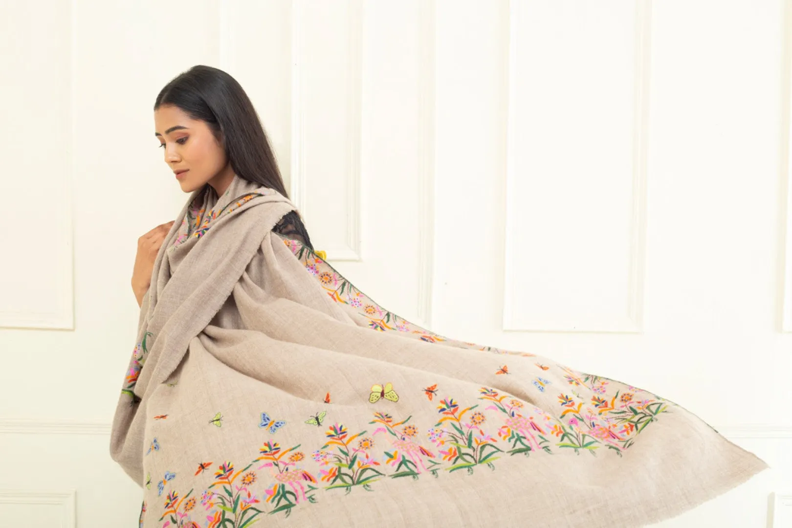 Shams Tabraizi Light Taupe Dourdar Sozni Embroidered Pashmina Shawl