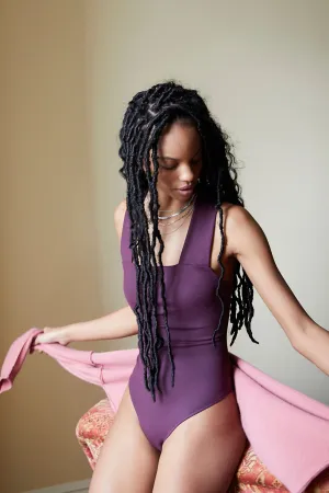 SHE'S SO SLEEK BODYSUIT