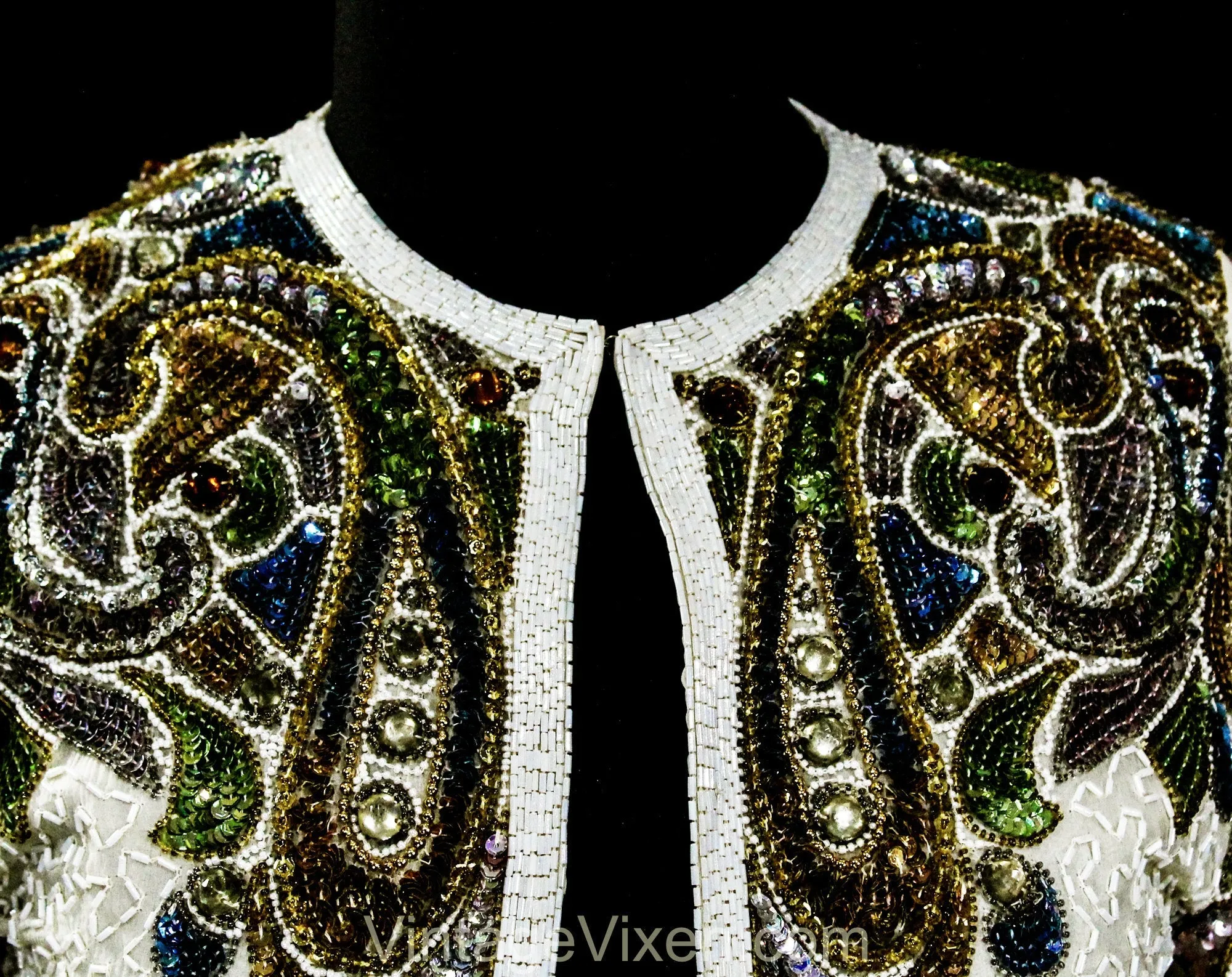Size 6 Gorgeous Sequined Paisley Jacket - 90s Formal Evening Wear - White Silk Chiffon Beads & Sequins - Blue Gold Green Silver - Bust 33.5