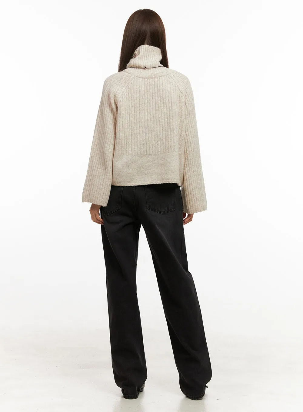 SnugFit Turtle Neck Sweater OD418