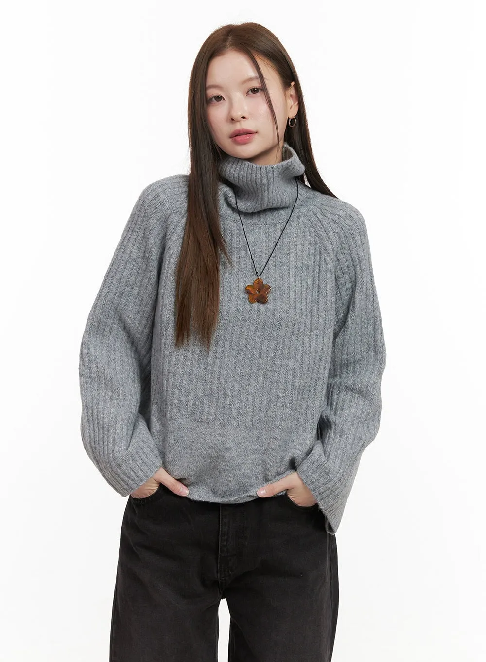 SnugFit Turtle Neck Sweater OD418