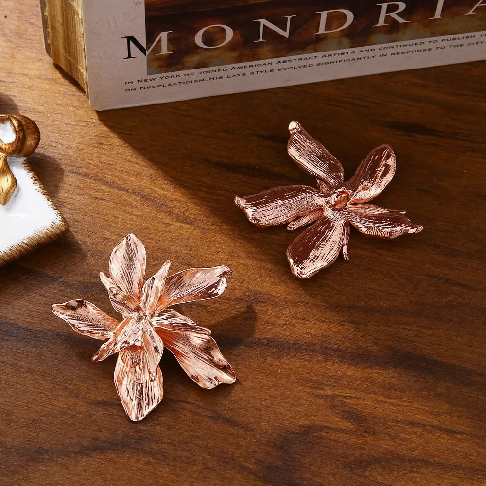 Statement Jewelry Exaggerated Gold Color Flower Metal Stud Earrings for Women