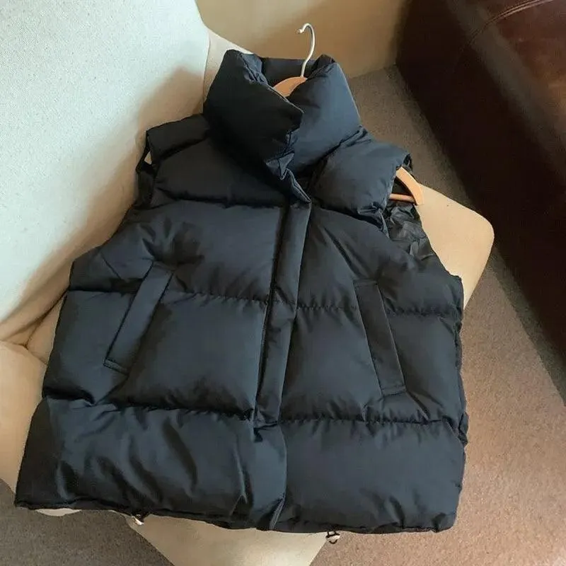 Stay Stylish & Cozy: Button Vest for Women - Winter Warmth