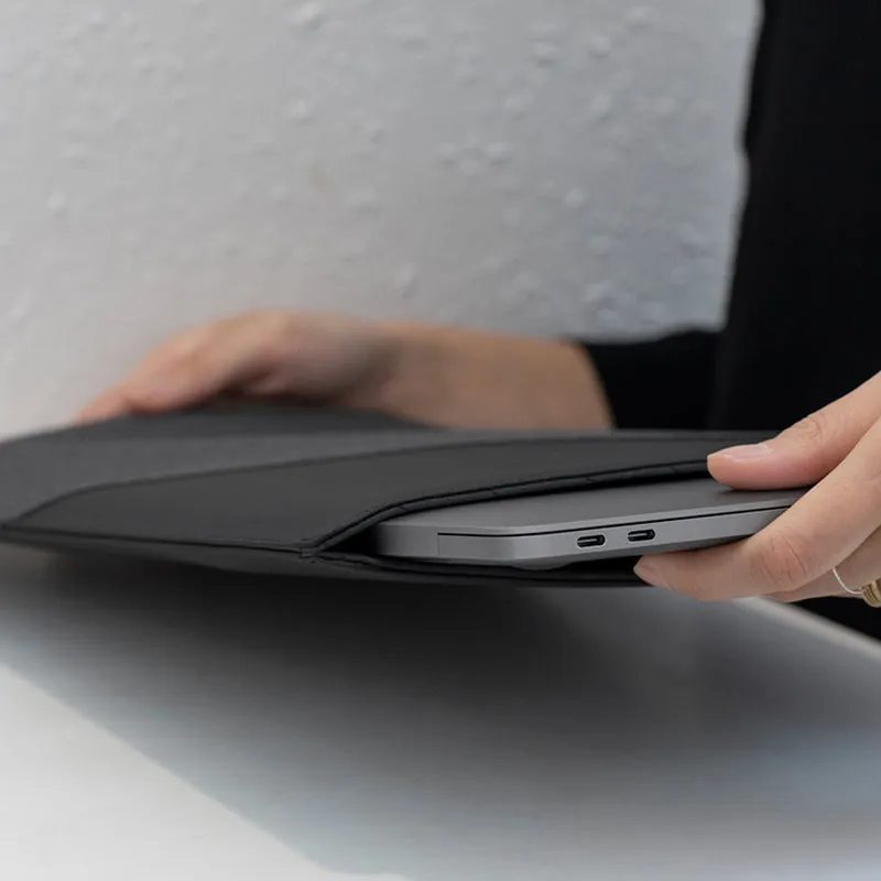 Stow Slim for MacBook Pro (15")