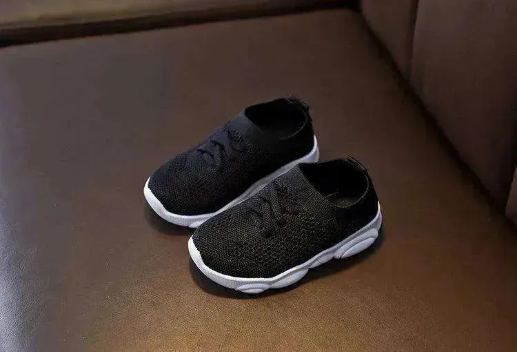 Stylish non slip children shoes