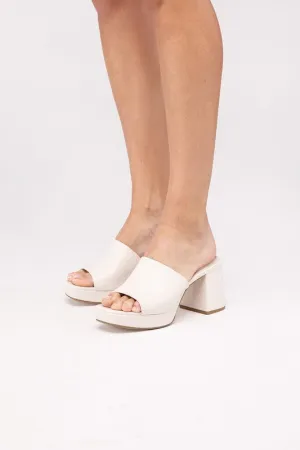 The Isabella Bone Mules