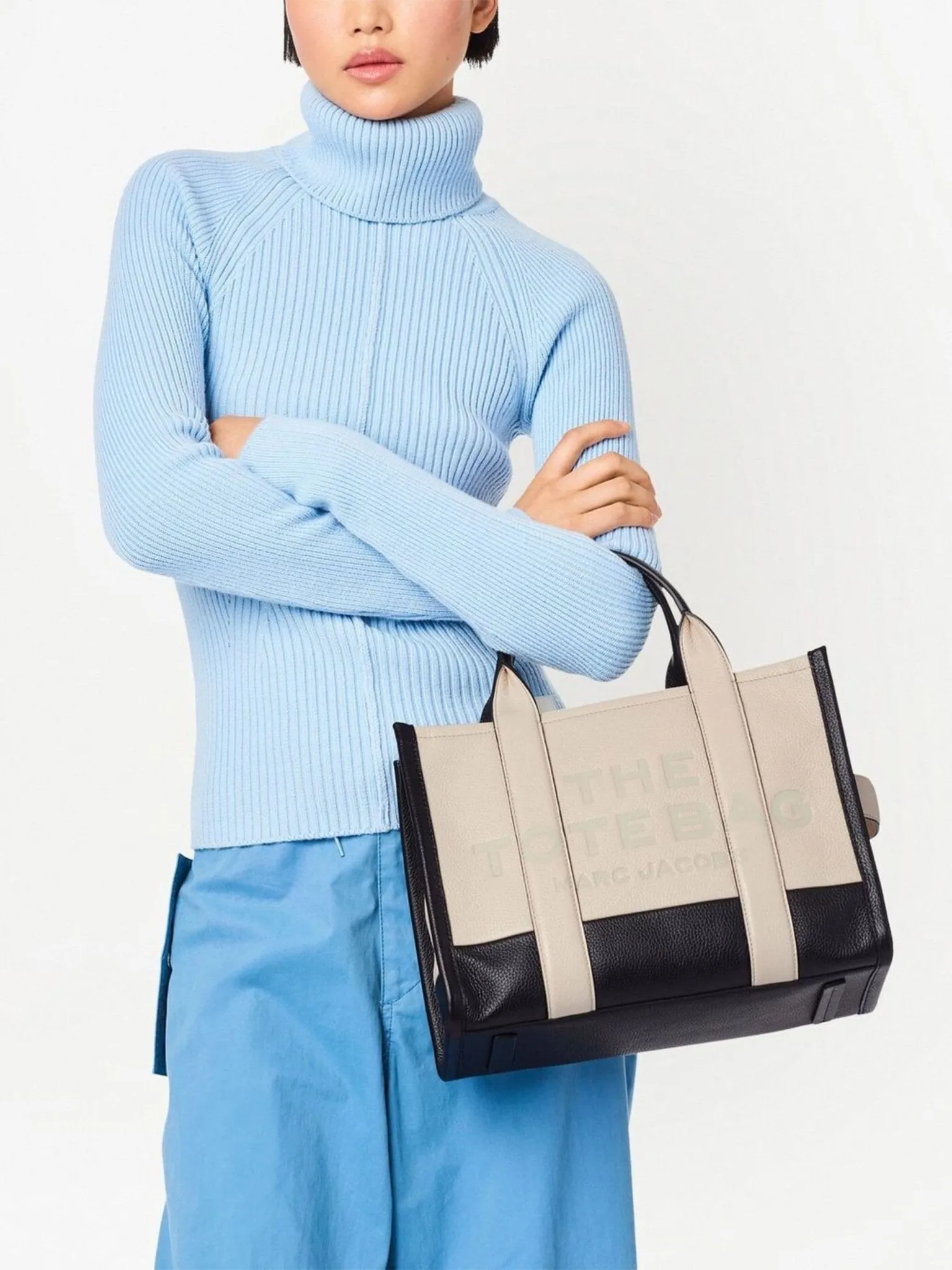 The Medium Tote bag