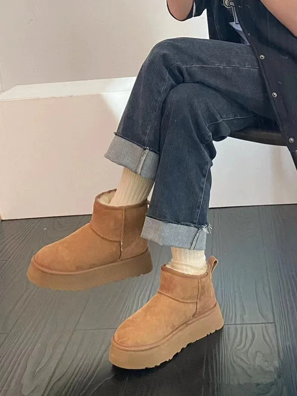 Thick-soled snow boots women's mulberry village short tube winter 2024 new low-top fur integrated pile thickened cotton shoes