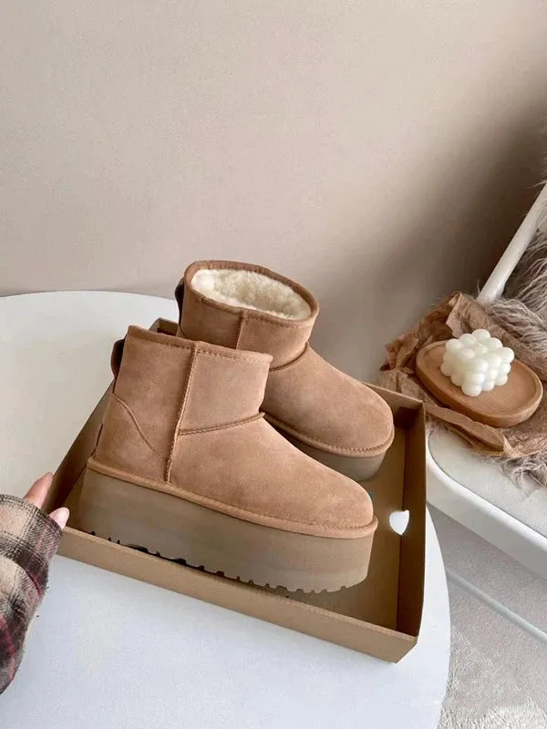 Thick-soled snow boots women's mulberry village short tube winter 2024 new low-top fur integrated pile thickened cotton shoes
