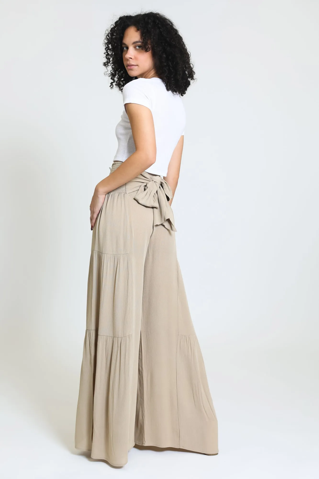 TIE WAIST TIERED WIDE LEG PANT - Khaki Mist