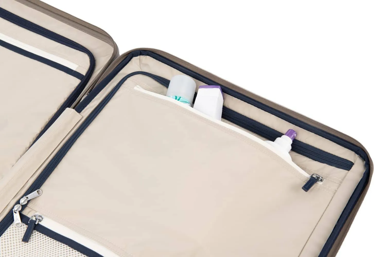 Travelpro Platinum® Elite Large Check-In Expandable Hardside Spinner Luggage