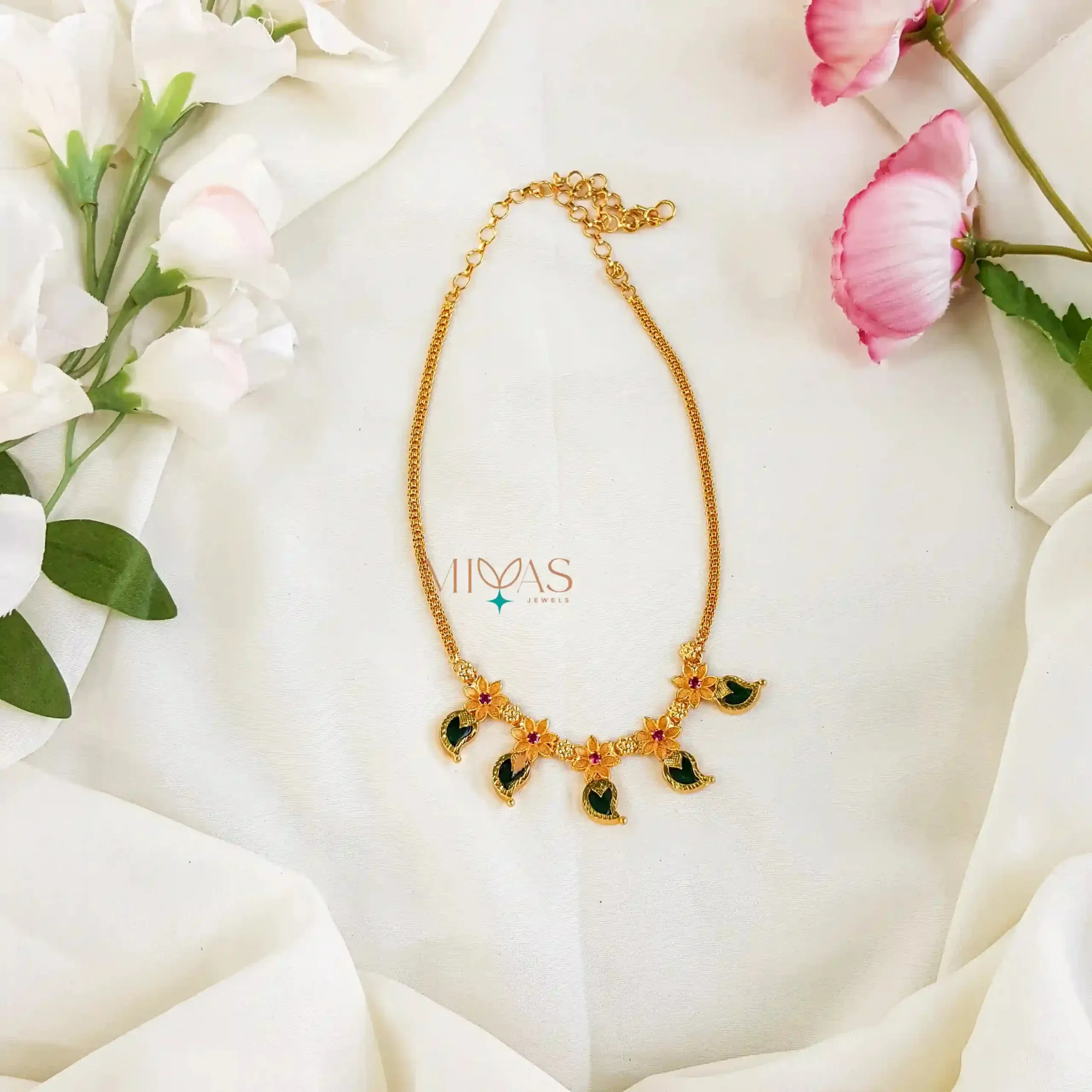 Trendy Mango Palakka Short Necklace