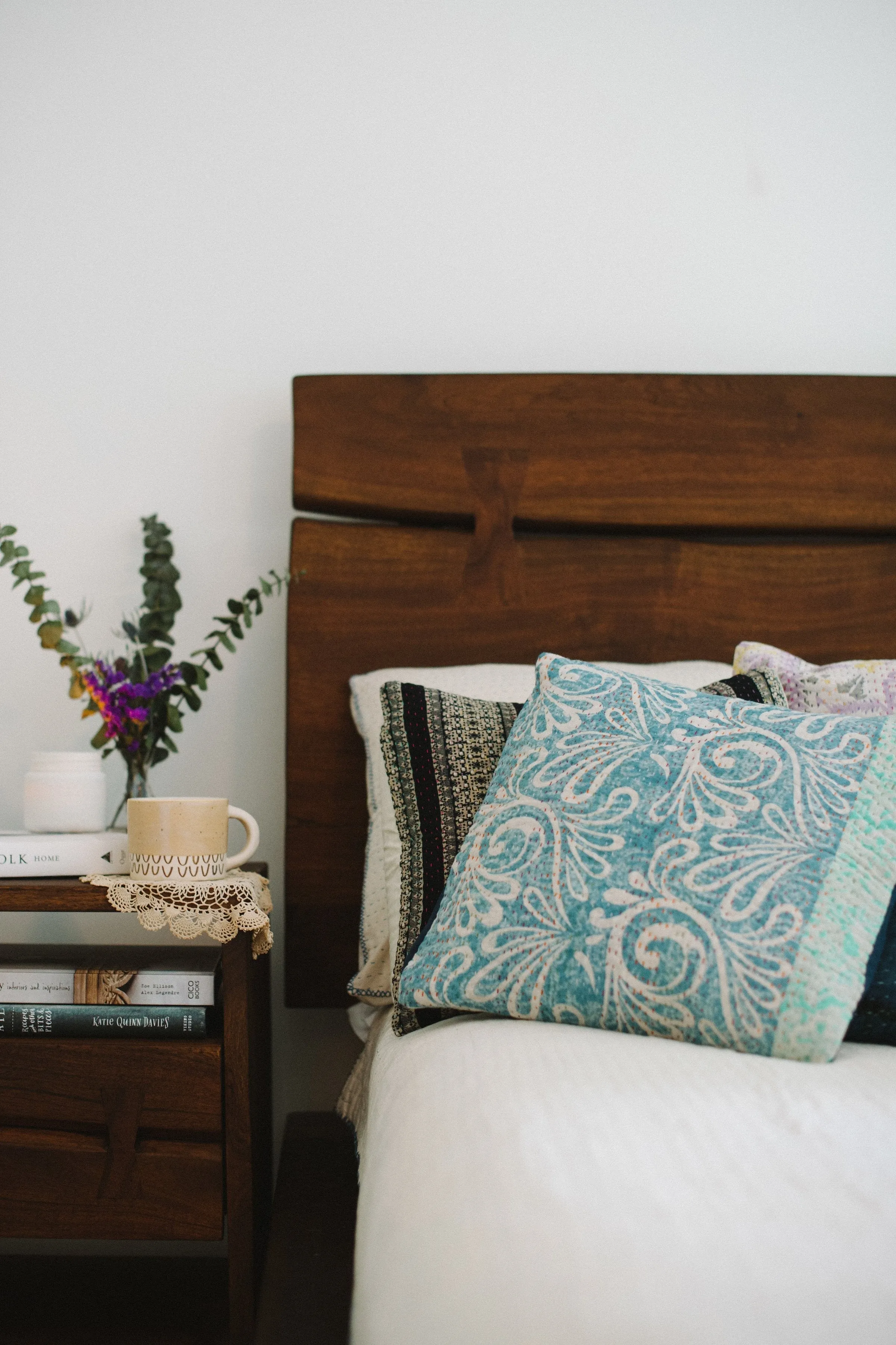 Unique no. 5 Kantha Pillow Cover