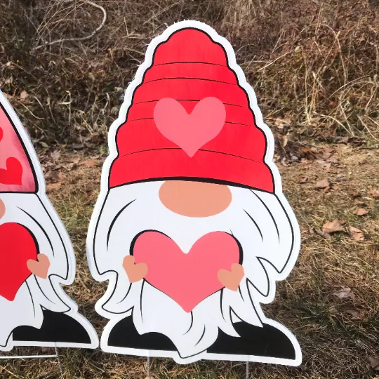 Valentines Day Garden Gnome Yard Decorations  |  Metal Step Stake