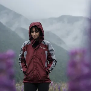 Ventura Waterproof Rain Jacket - Women Red Ventura Waterproof Rain Jacket - Women Red