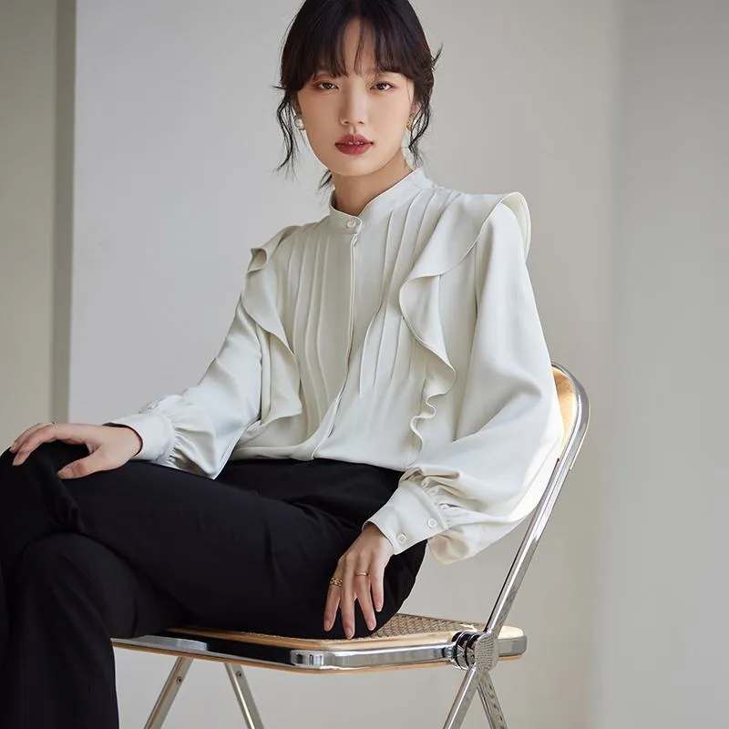 Versatile White Drape Feeling Ruffle Trim Chic Ambiance Blouse