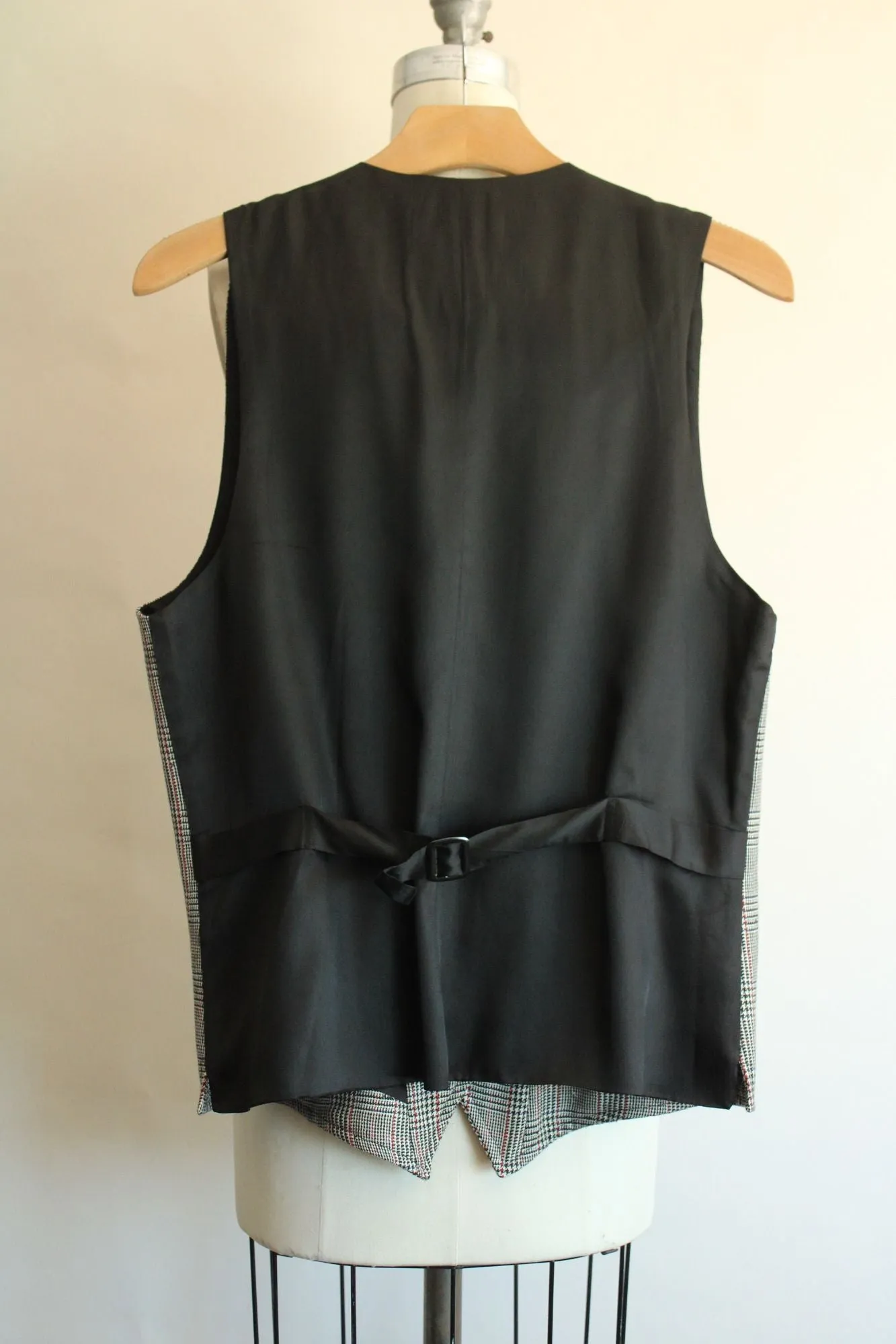 Vintage 1980s Rafaella Black White and Red Plaid Wool Vest