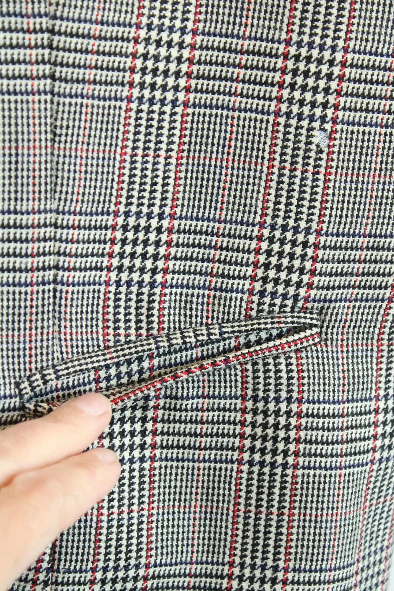 Vintage 1980s Rafaella Black White and Red Plaid Wool Vest