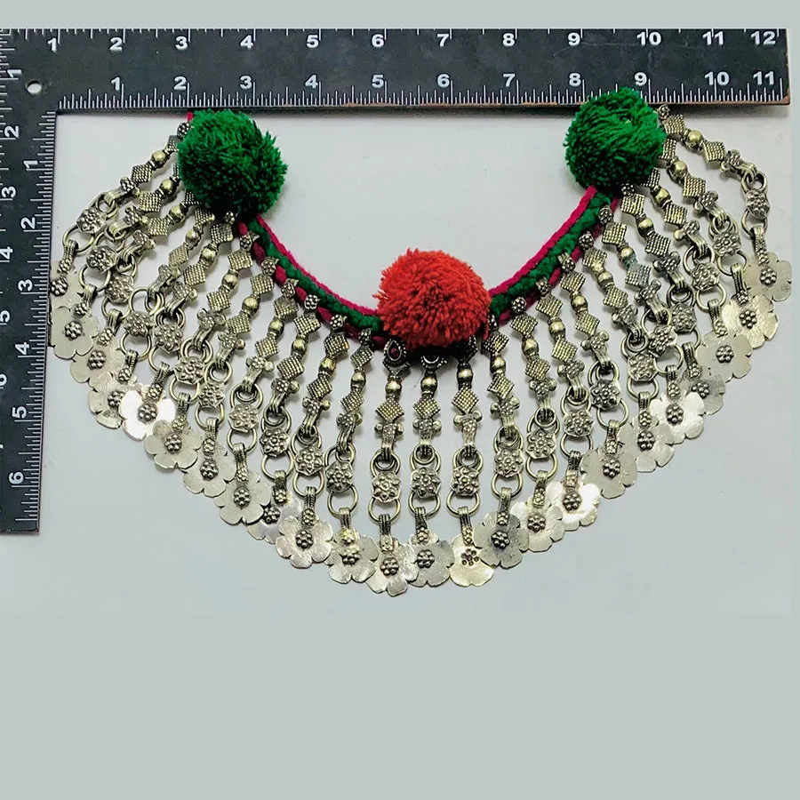 Vintage Choker Necklace With Long Dangling Floral Tassels