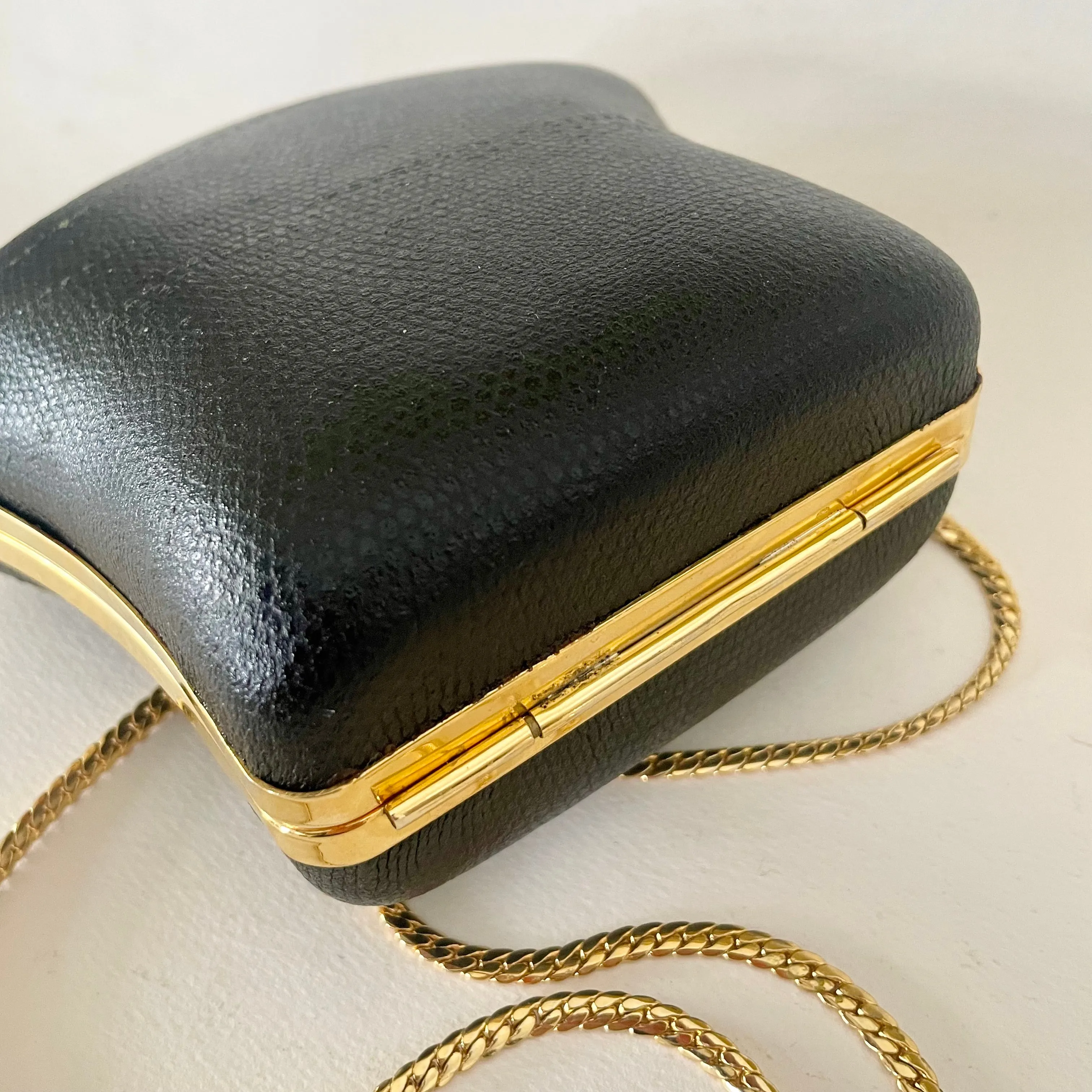 Vintage Inge Christopher embossed snakeskin leather cocktail purse with velvet lining (HT2507)