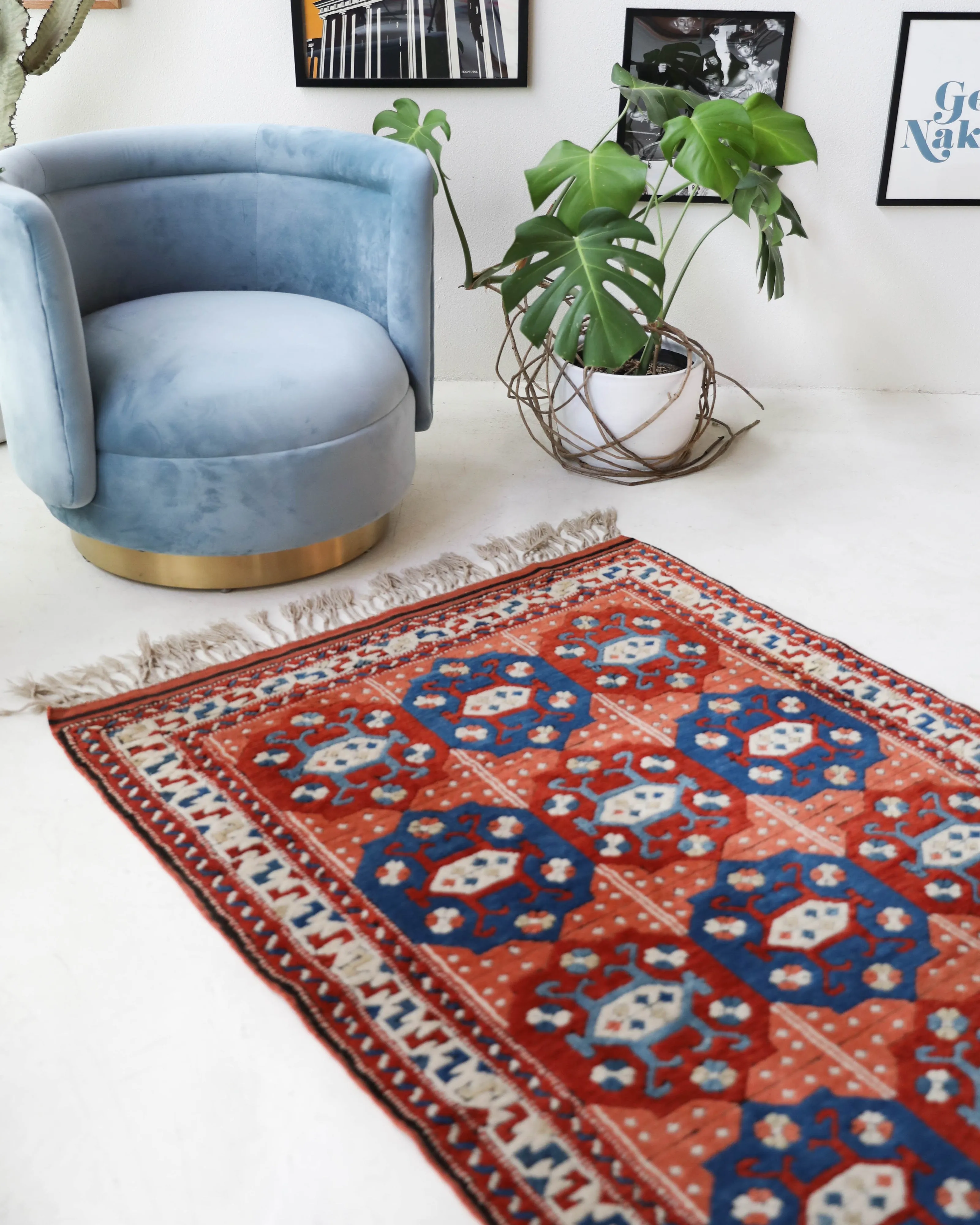 Vintage Pergamum Rug 3'7"x5'4"