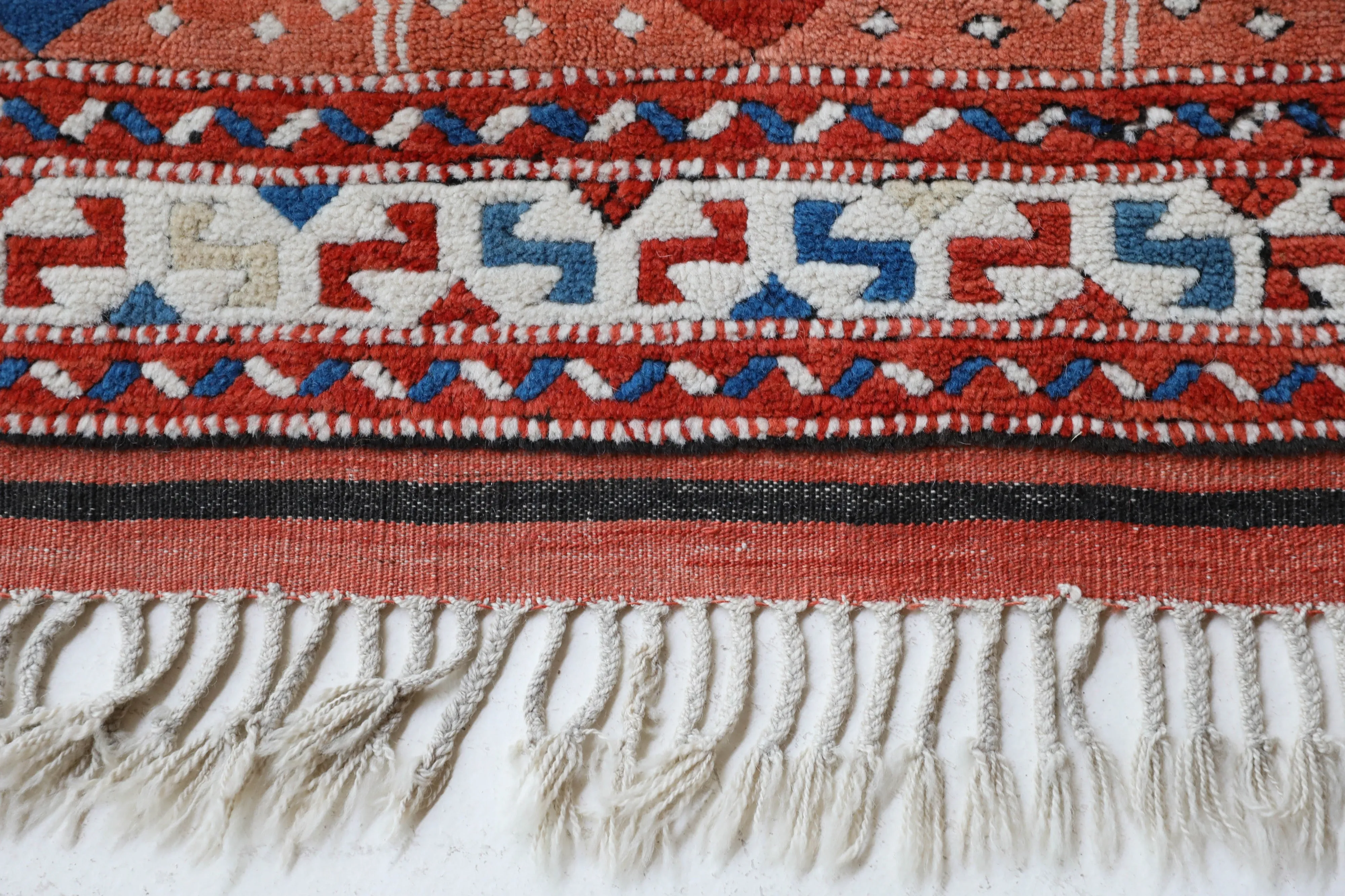 Vintage Pergamum Rug 3'7"x5'4"