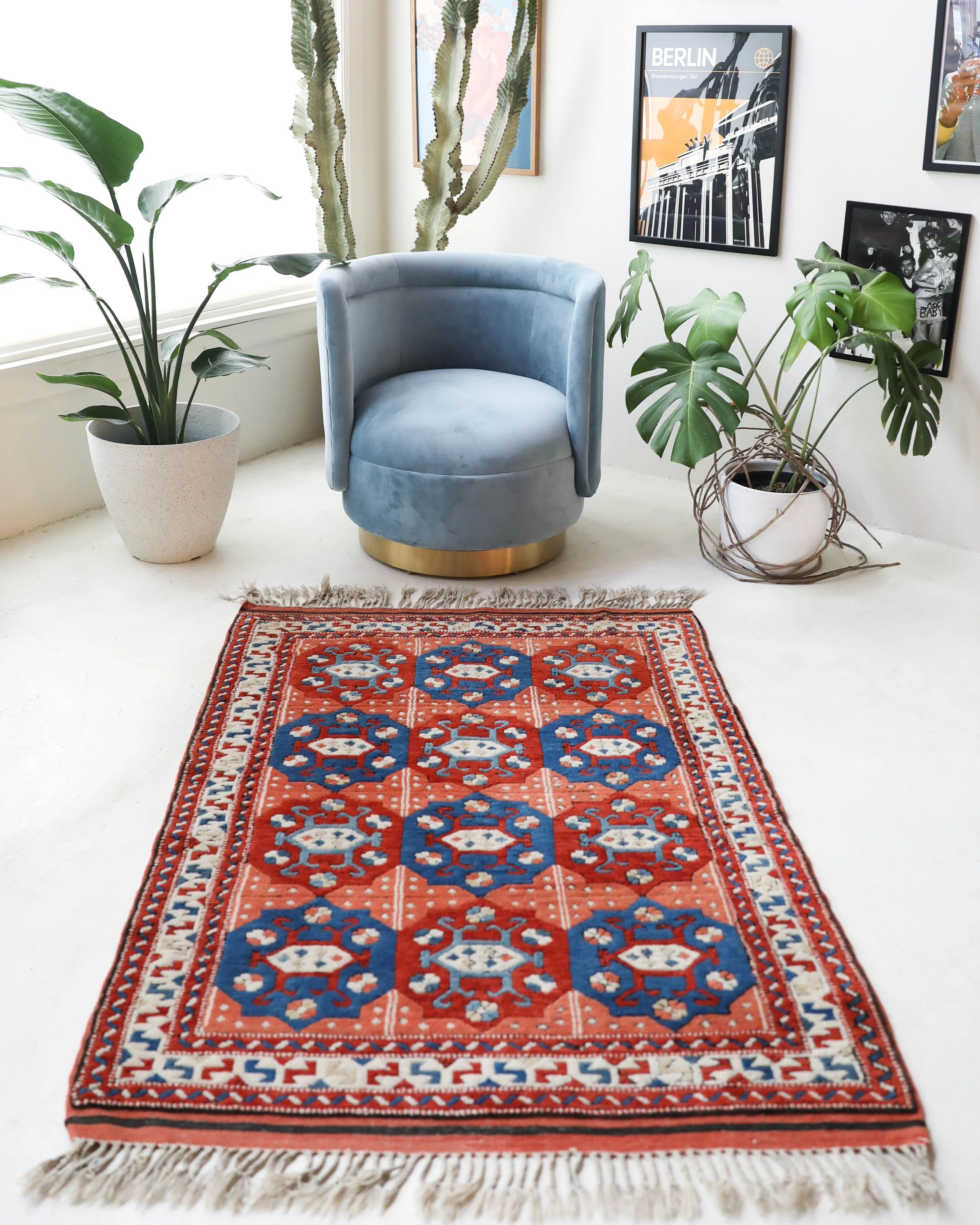 Vintage Pergamum Rug 3'7"x5'4"