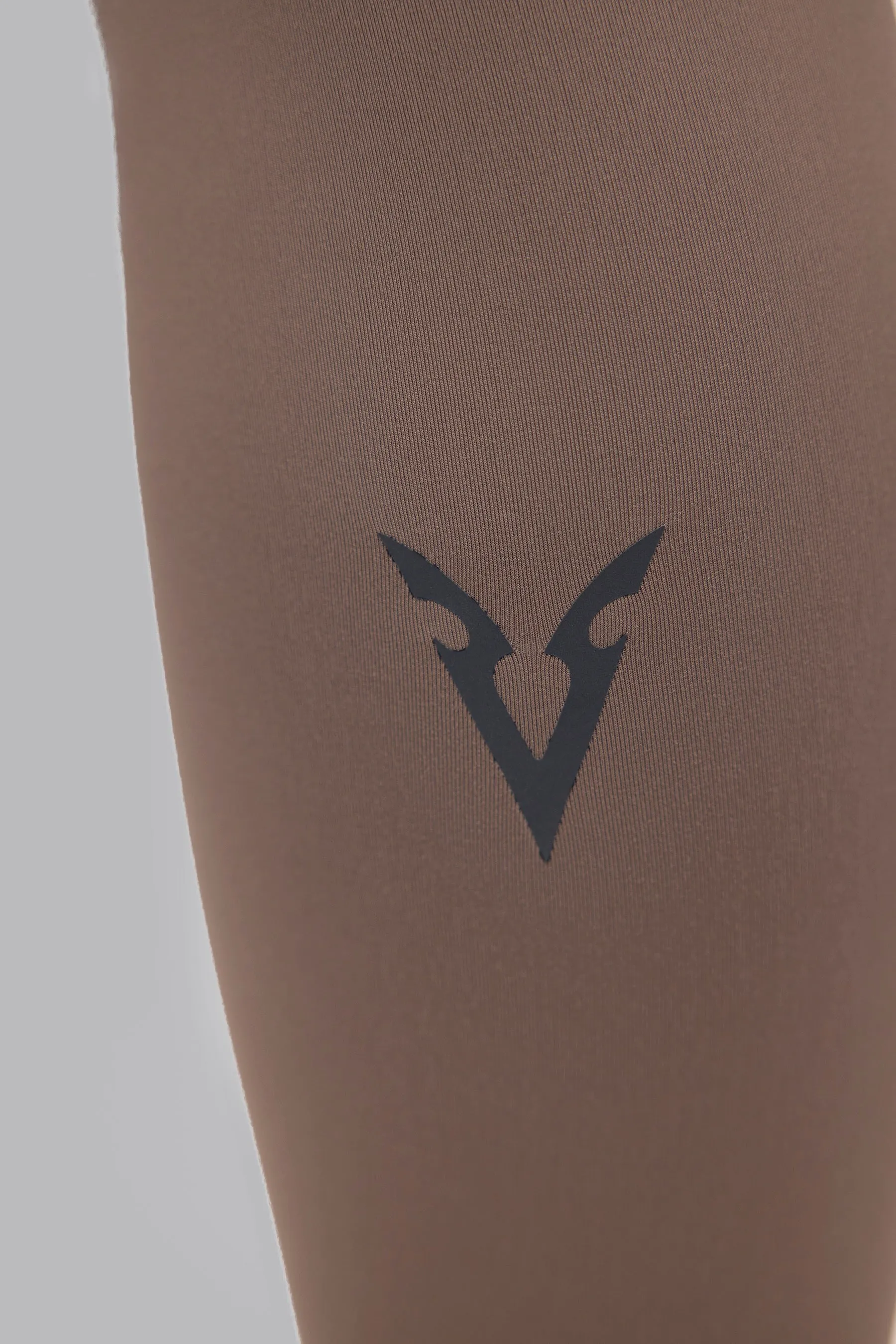 V_SCULPT® LEGGINGS - Tan