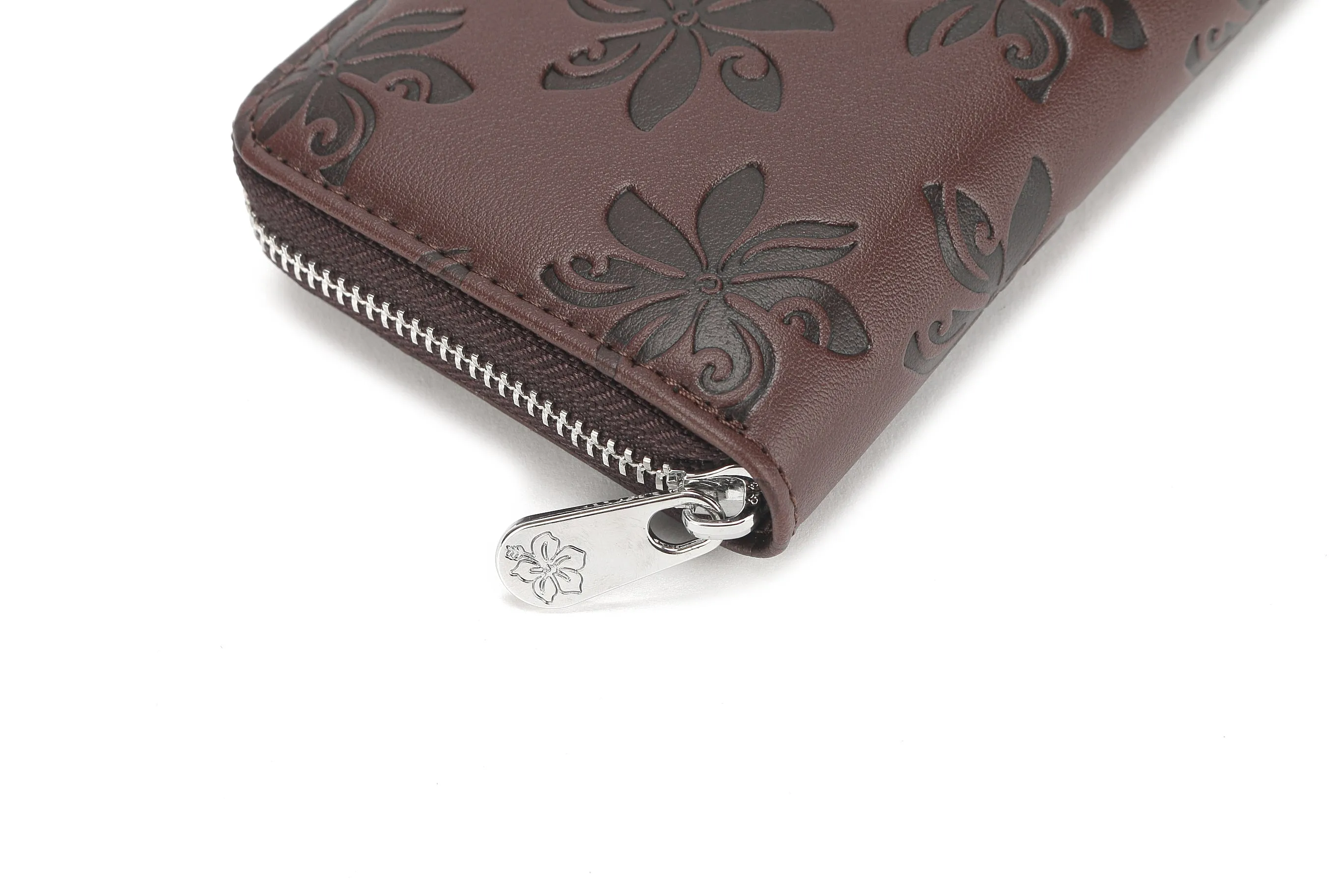 Wallet Chloe Tiare Embossed Brown-Black