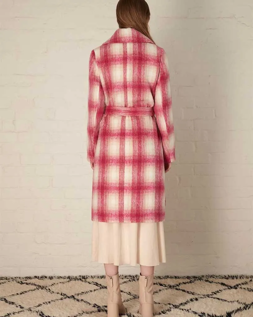 Whisperer Coat