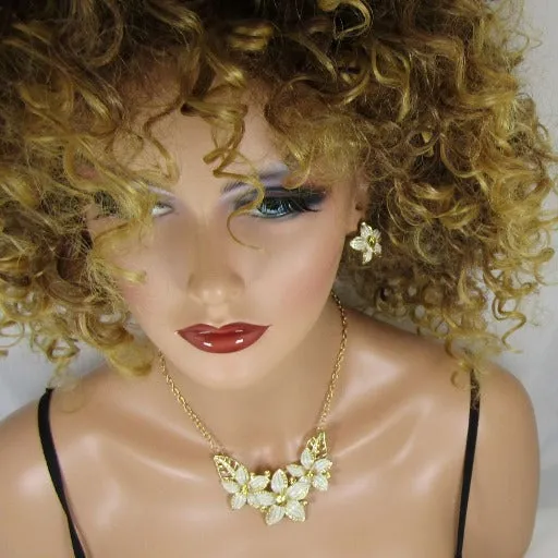White & Gold Flower Necklace with Gold Chain & Earrings