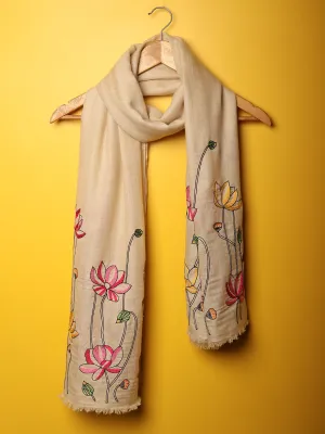 White Shawl made of pure pashmina with hand embroidery floral pattern