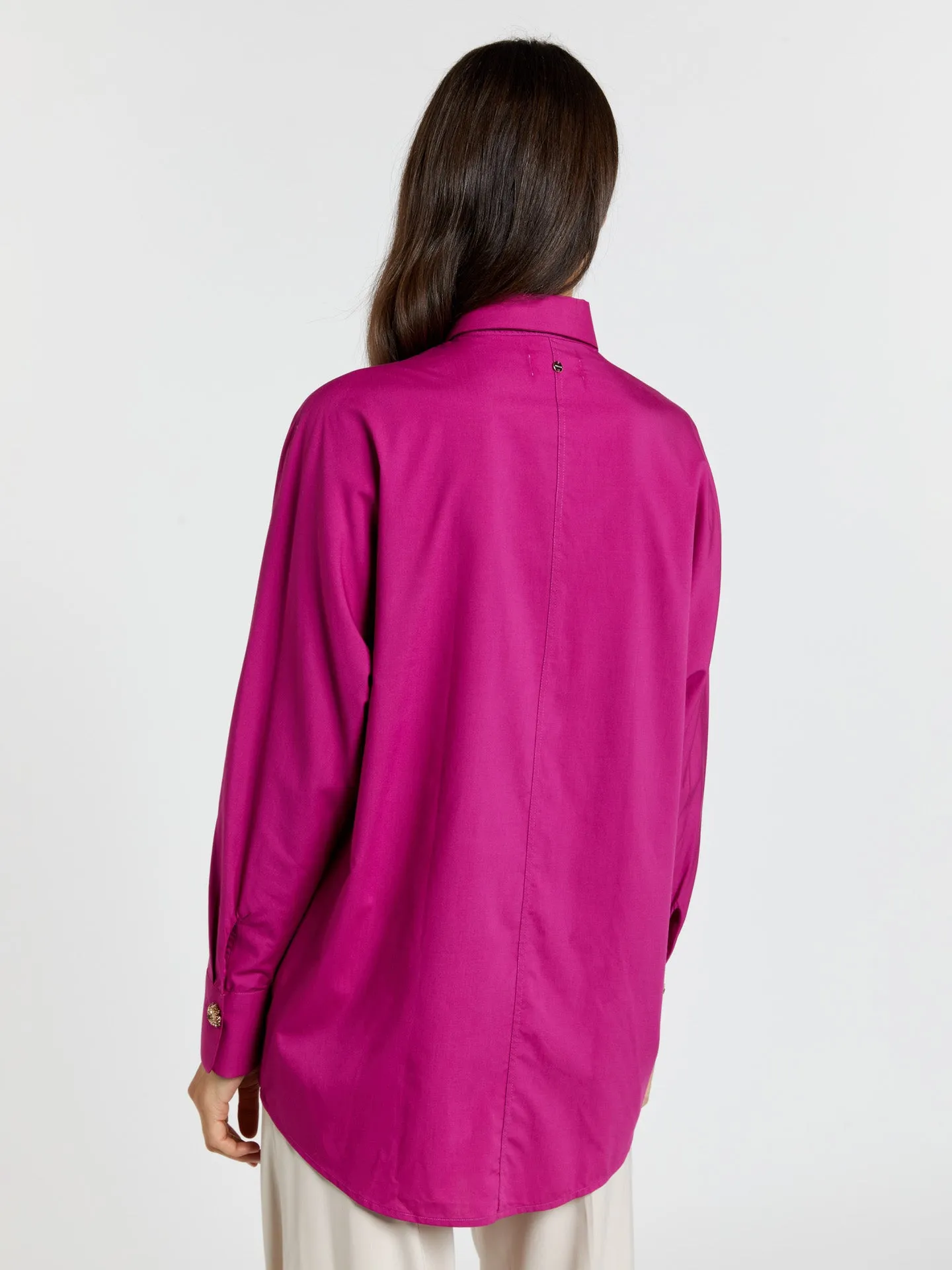 Wide fit shirt