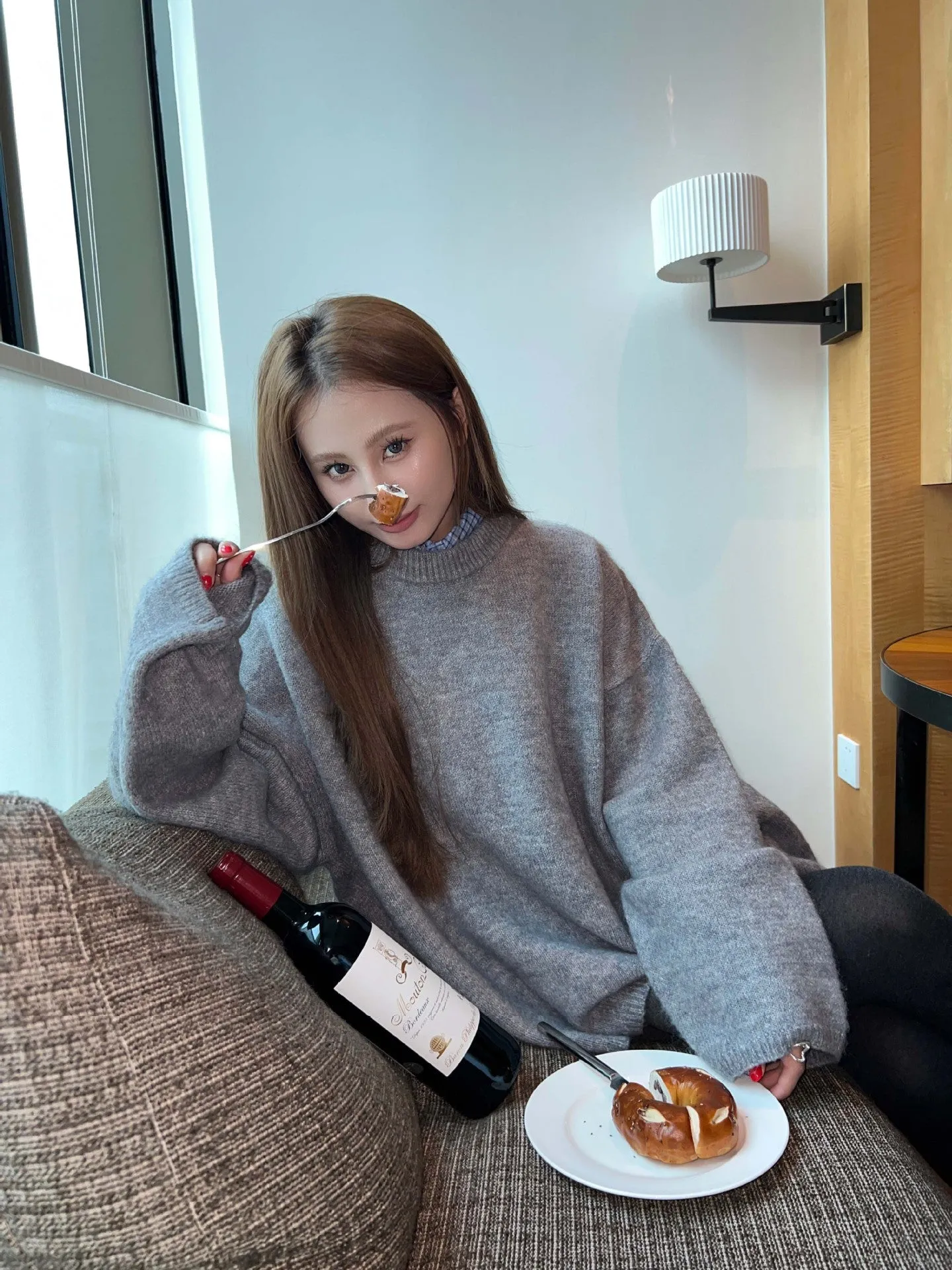 Wjczt  New Autumn and Winter Loose Skin-Friendly Solid Color round Neck Knitted Lazy Outer Wear Pullover Thickened Soft Glutinous Sweater for Women