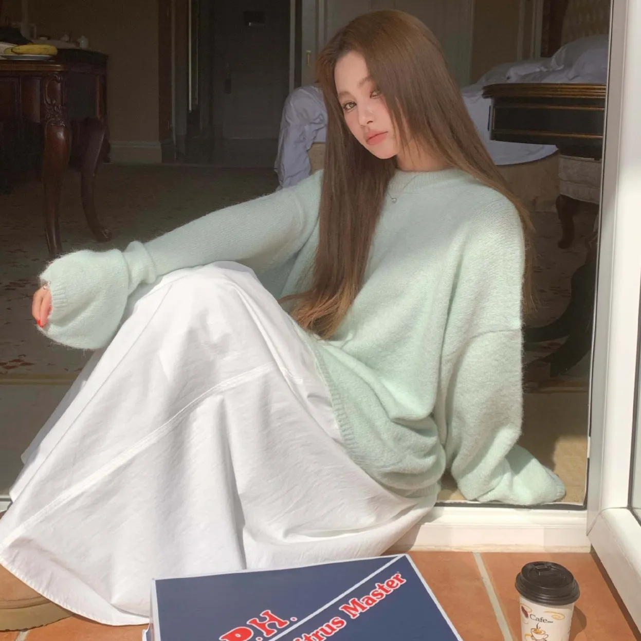 Wjczt  New Autumn and Winter Loose Skin-Friendly Solid Color round Neck Knitted Lazy Outer Wear Pullover Thickened Soft Glutinous Sweater for Women