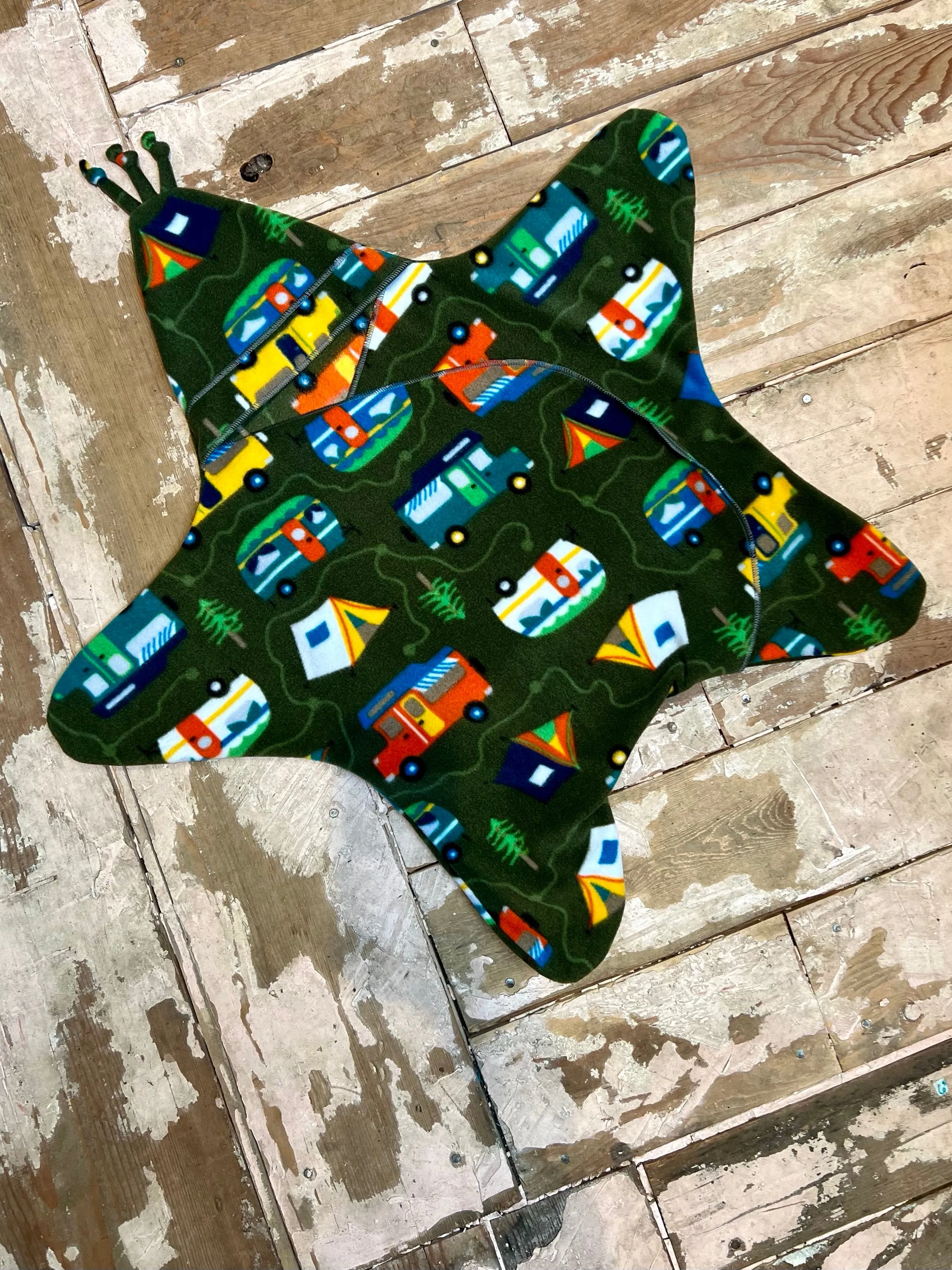 Wolfe Fleece Baby Star Bunting