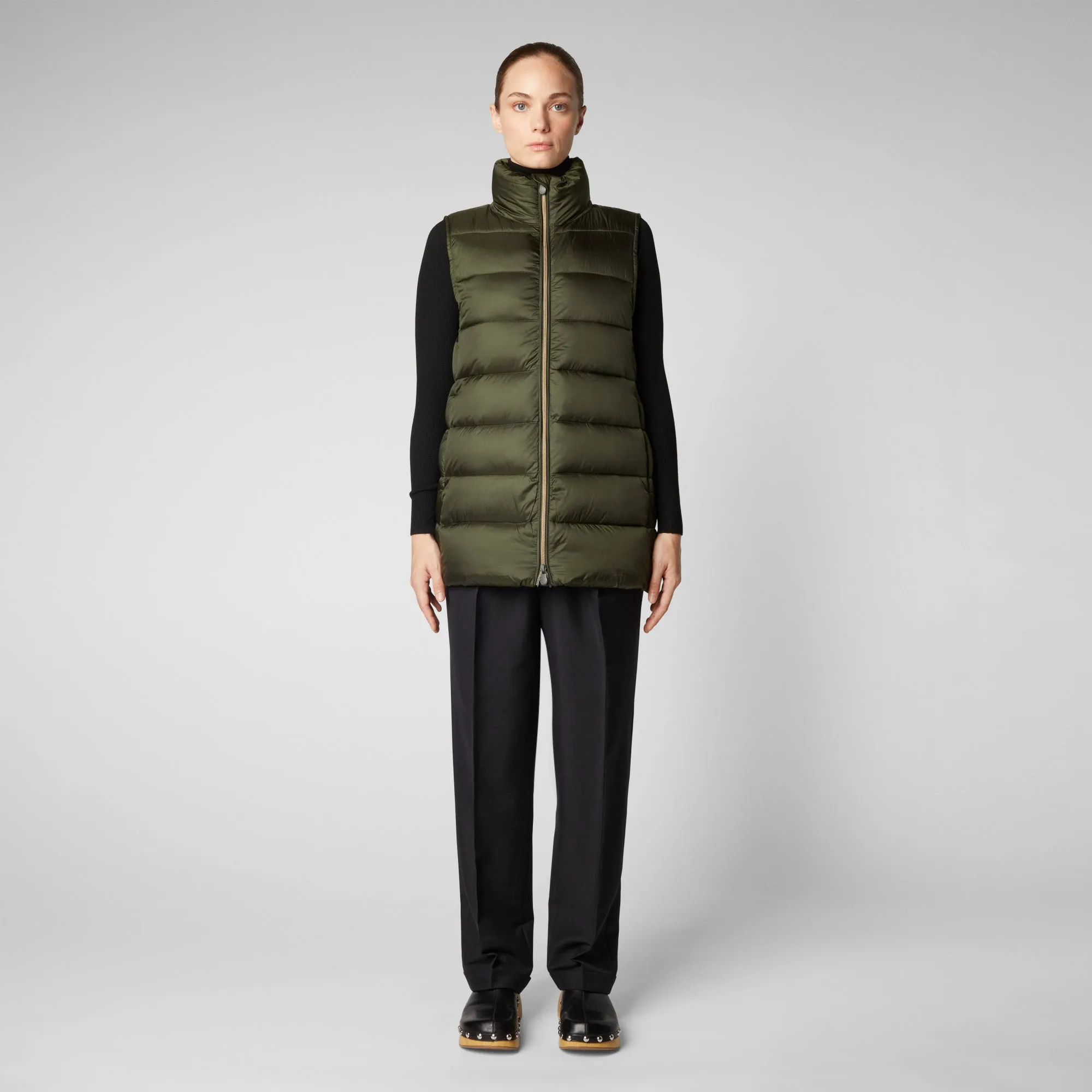 Women's Coral Puffer Vest in Pine Green