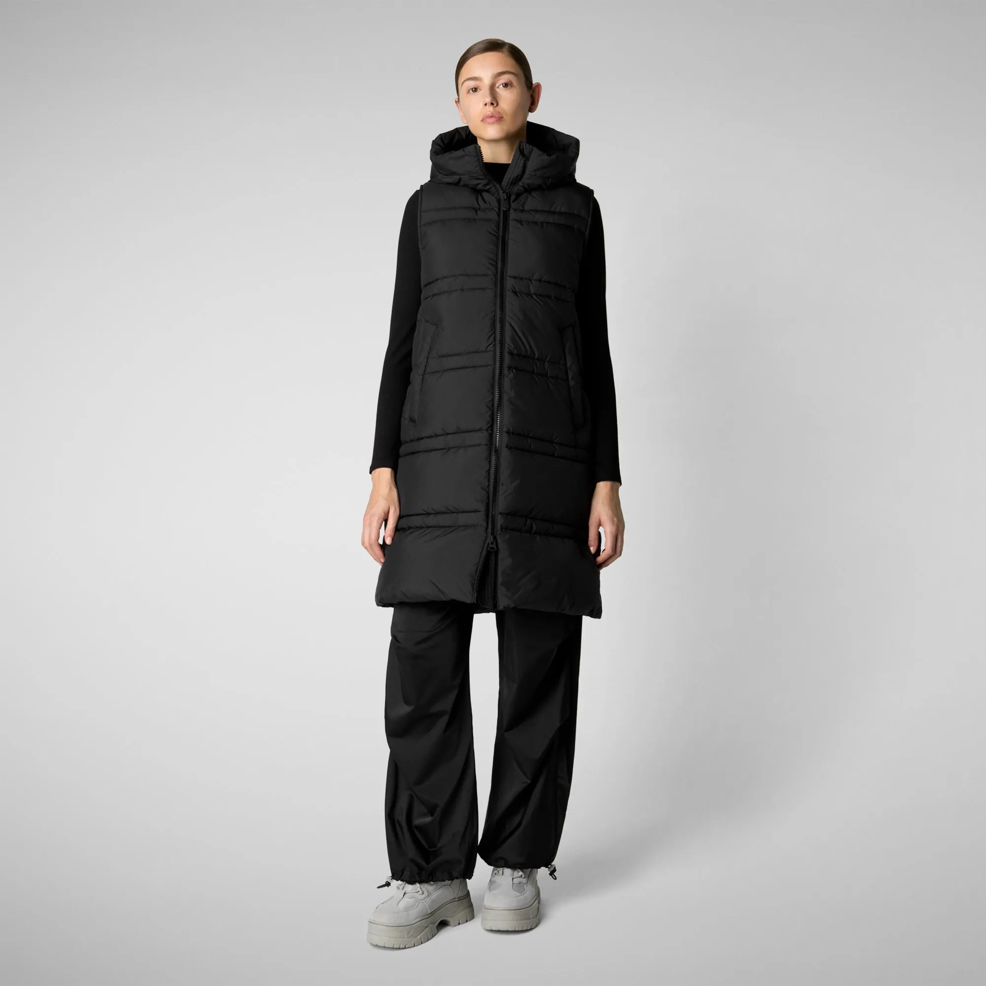 Women's hooded vest Judee in black