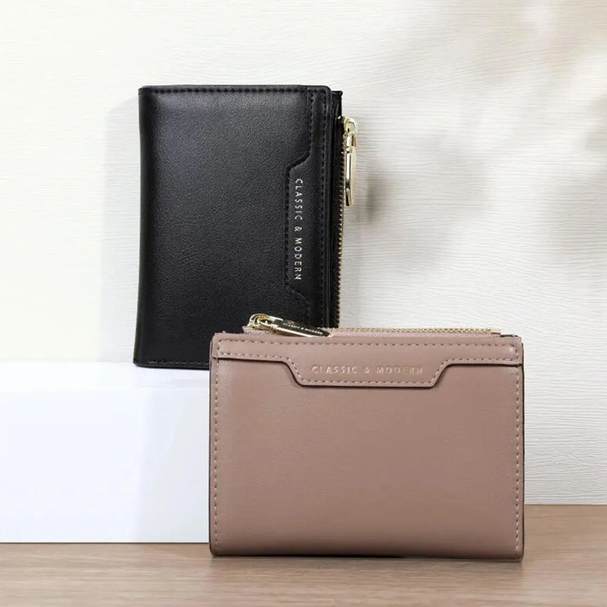 Women's Leather Compact Wallet