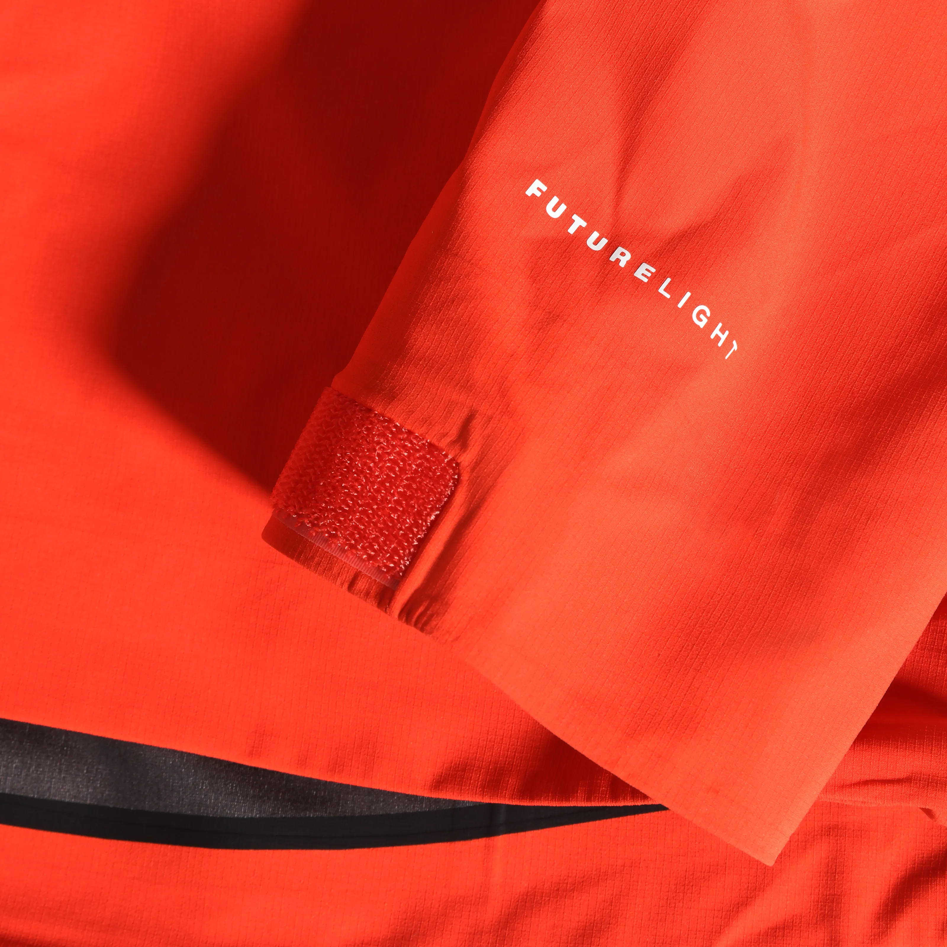 Women's Summit L5 LT Futurelight™ Jacket