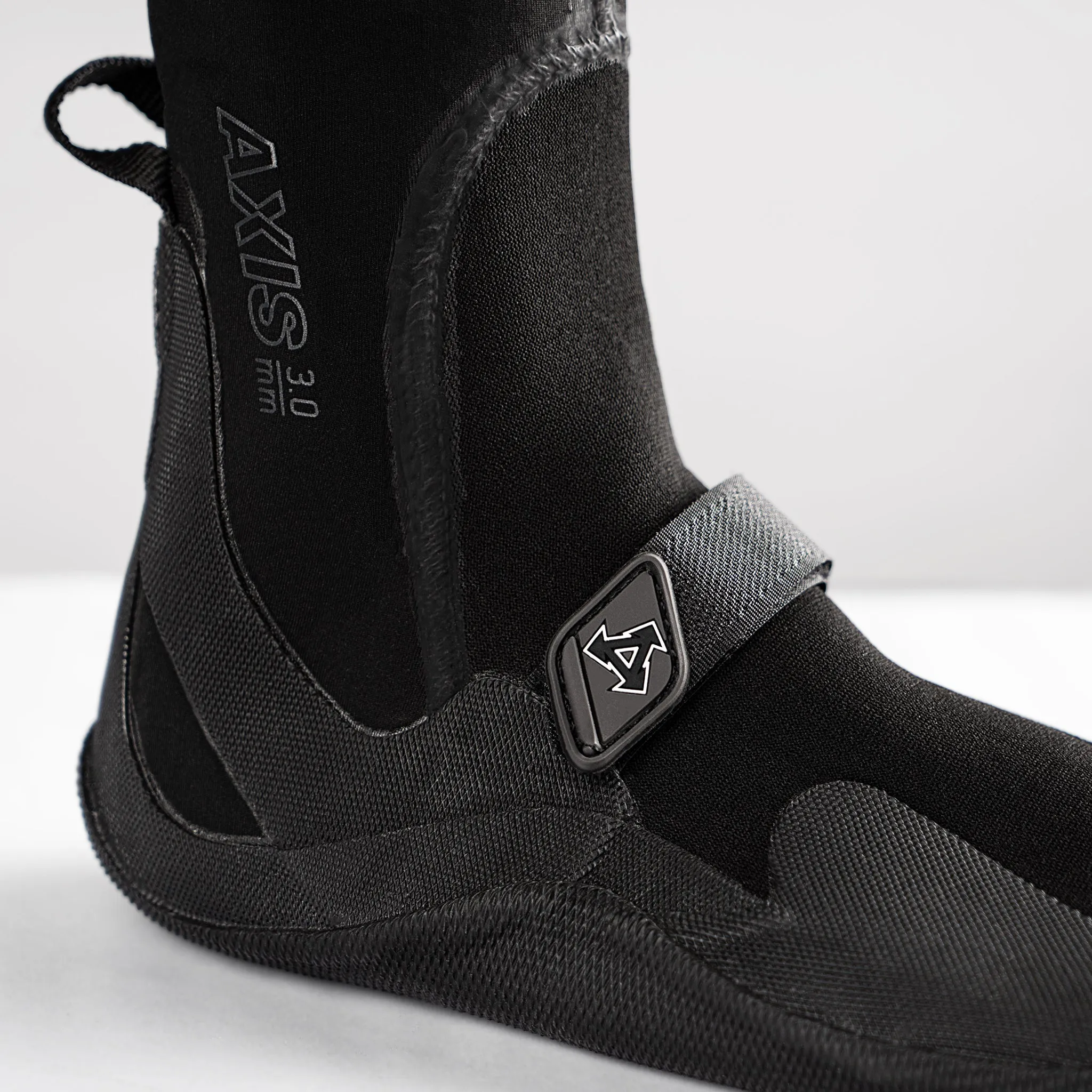 Xcel Men's Axis Round Toe Boot 5mm DS